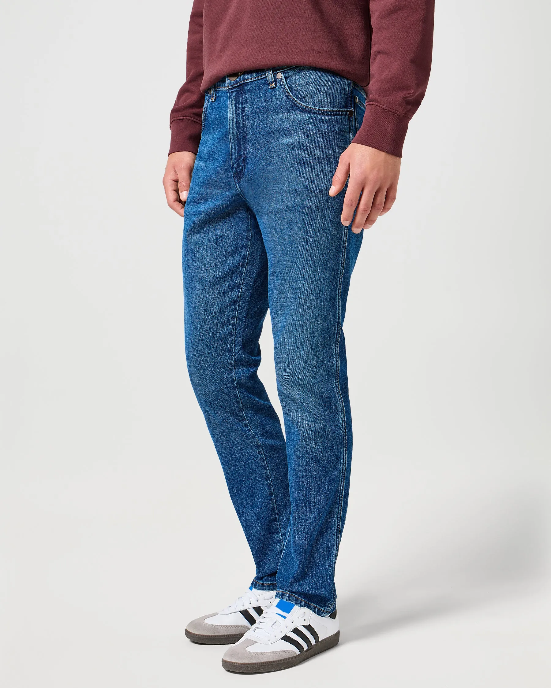 Modern Winter Warmth Loose Sunny Vibes Teen Outfit Summer Vibes Wrangler River Regular Tapered Mens Jeans - Sundown Blue