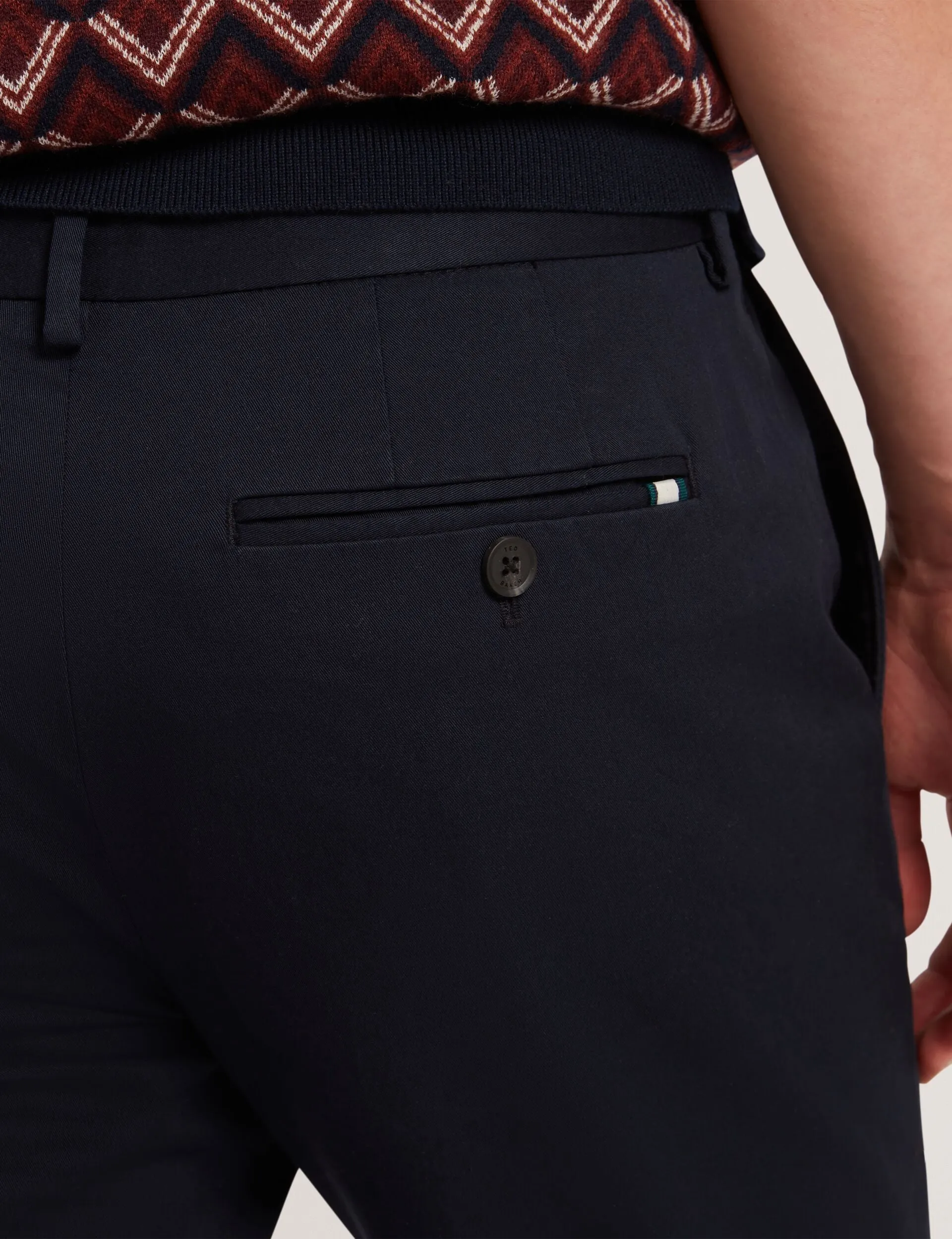 HOWETON | NAVY Sporty Stretch Fit