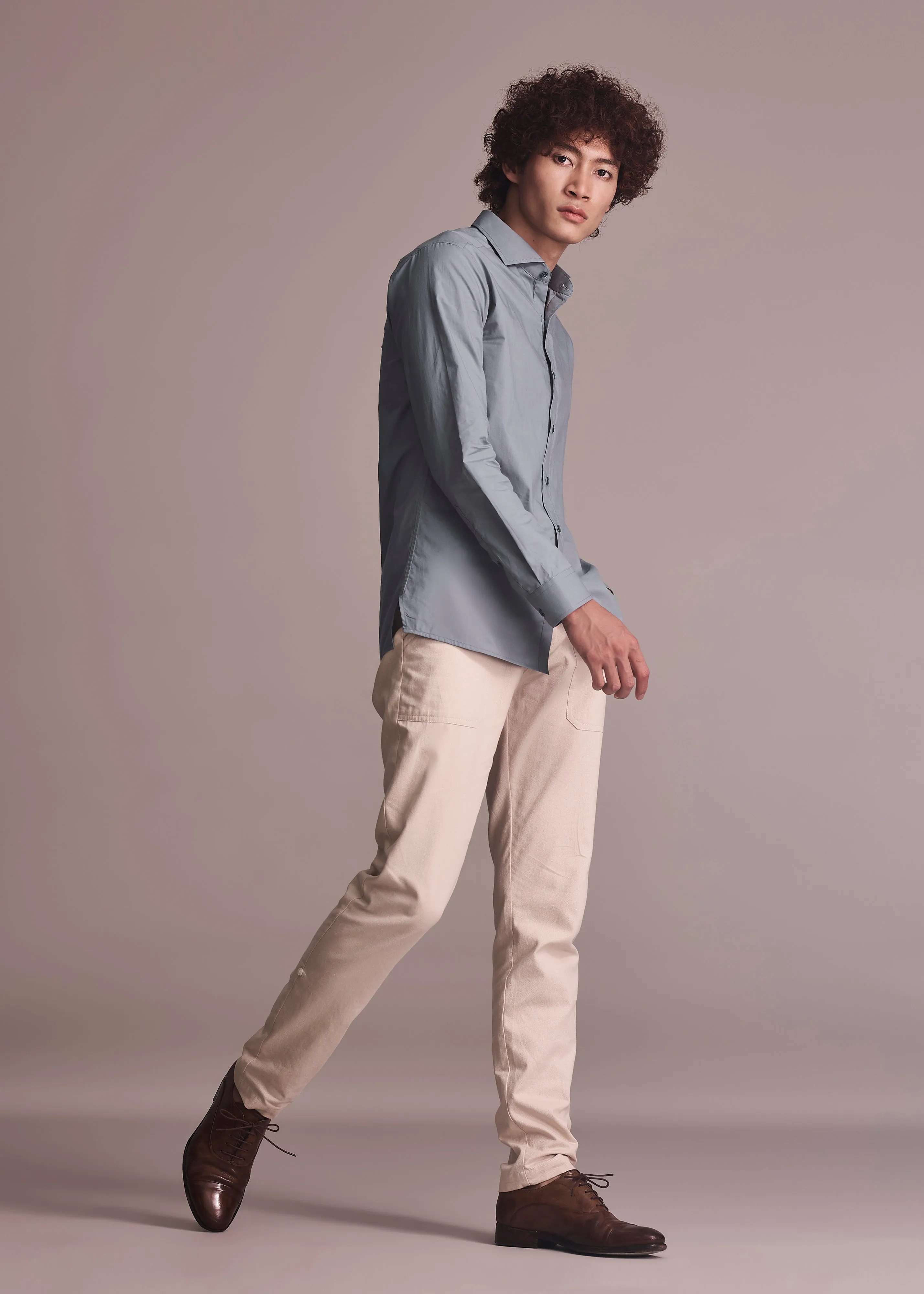 LightweightDesign BreathableMaterial FICUS - CASHEW