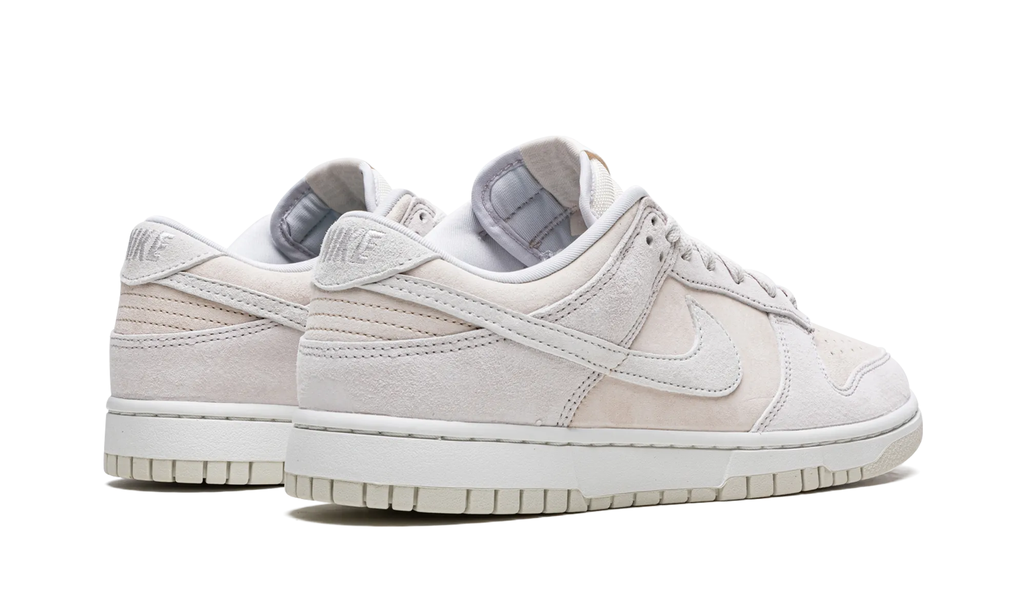 High impact Dunk Low Retro PRM "Vast Grey"