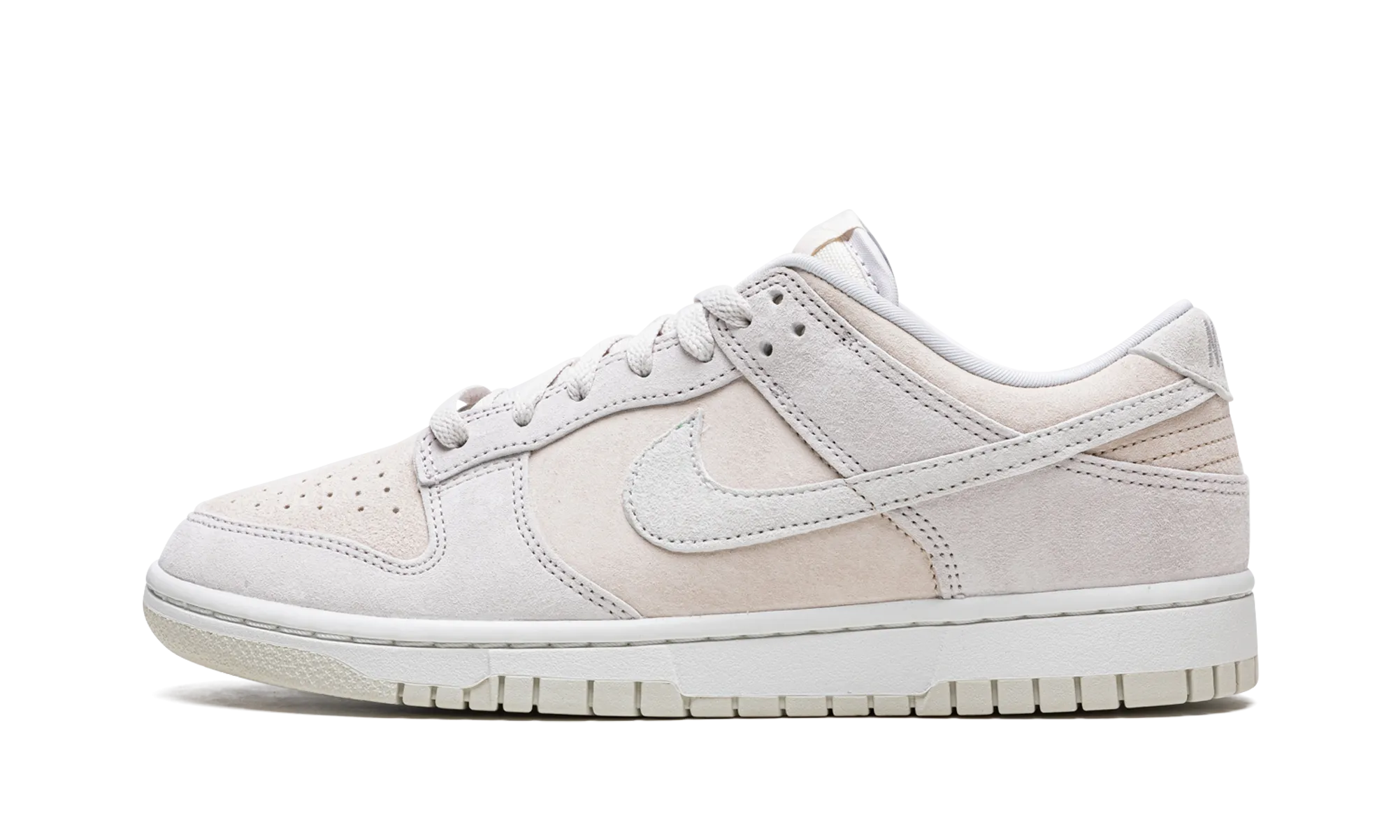 Dunk Low Retro PRM "Vast Grey" Bold Ride