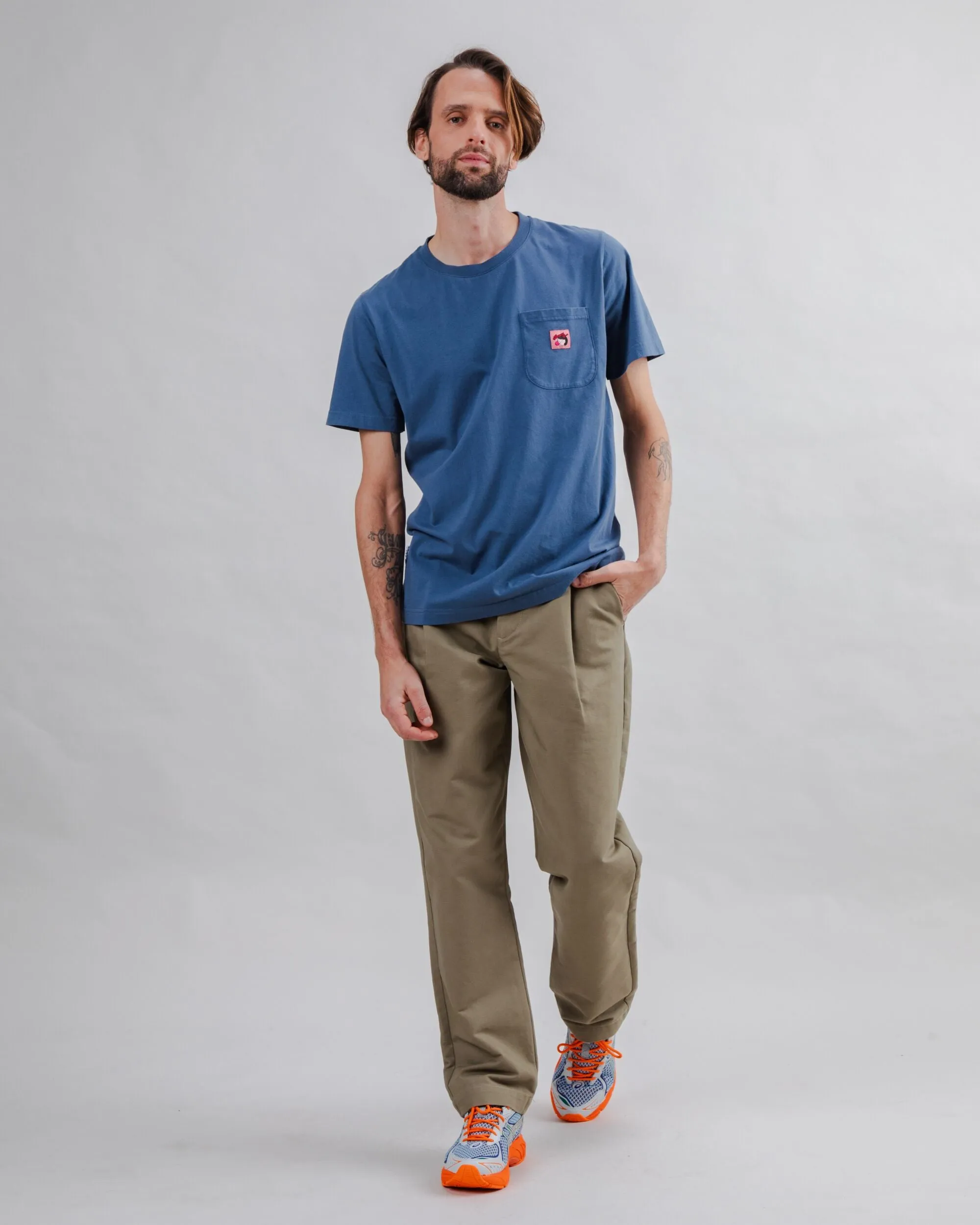 Laser cut Non Slip Waist Grip Sobremesa Pleated Pants Kakhi