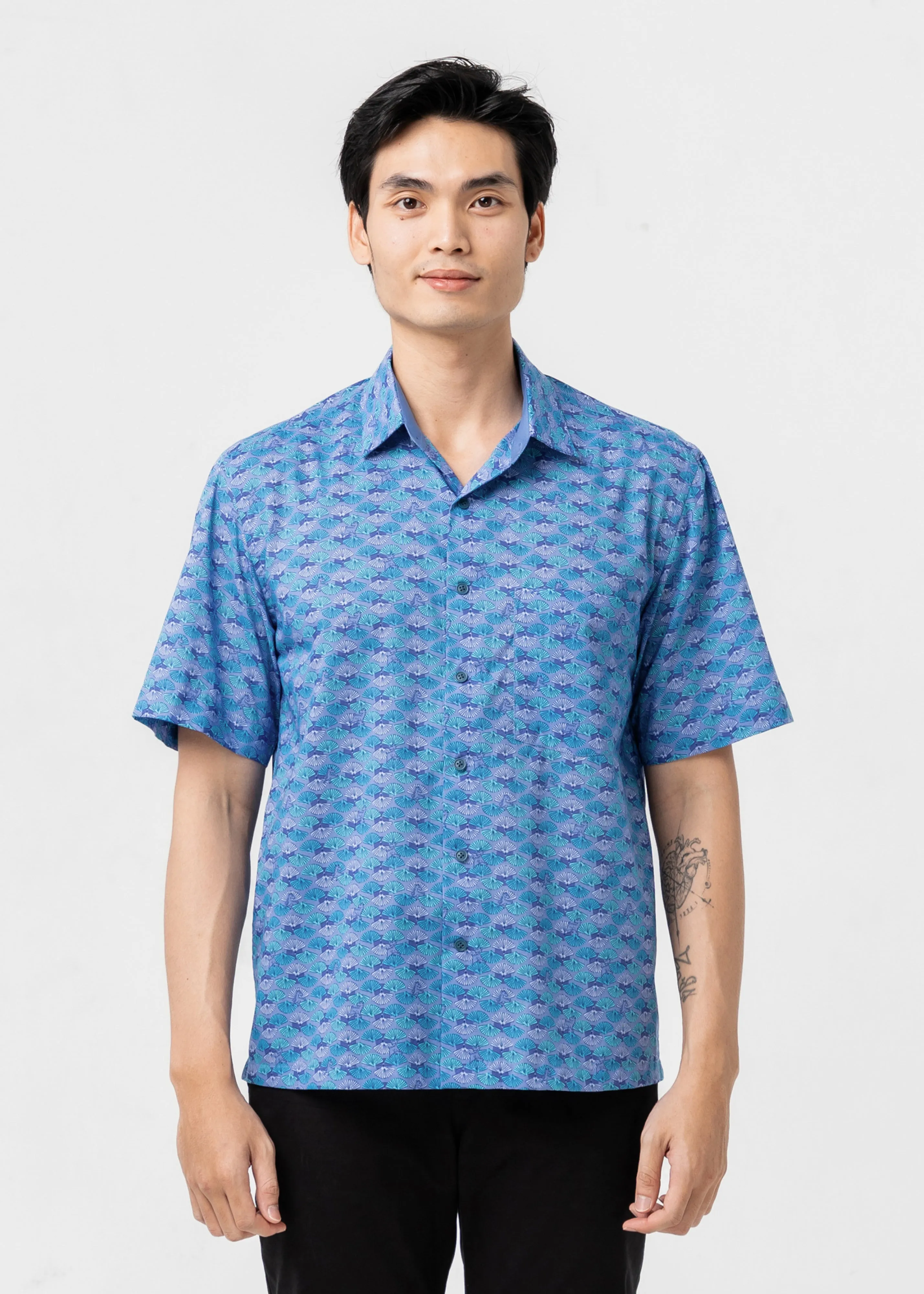 GEMINI - WATER GOAT Date night Travel Essential