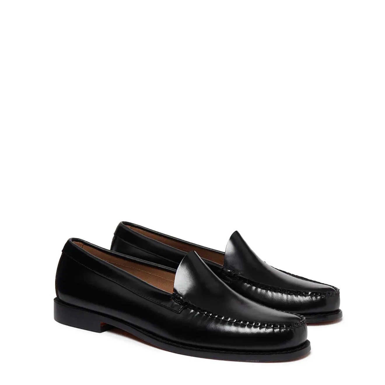 G.H Bass Venetian Black Memory Foam Cushioning Ventilated Design