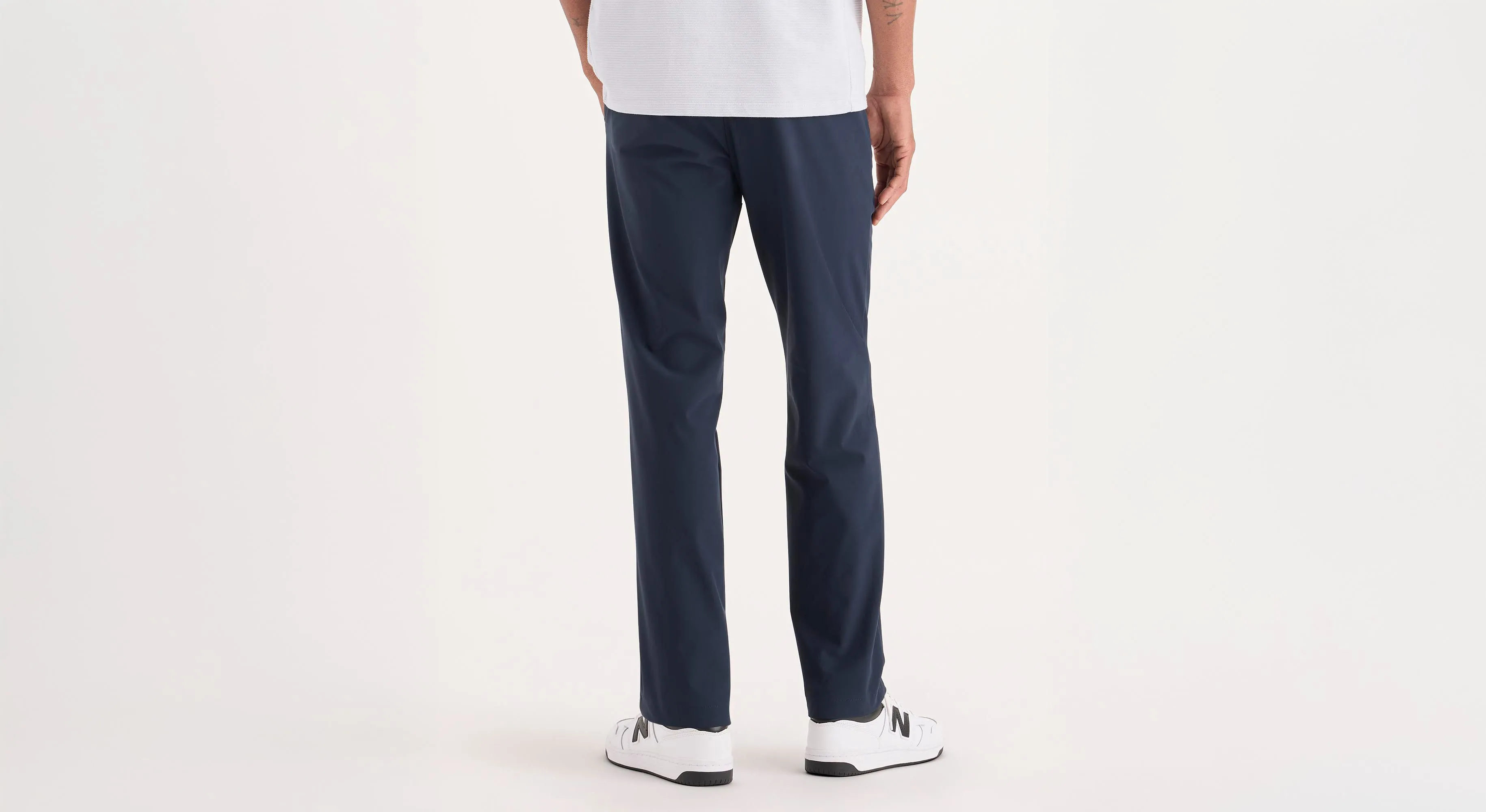 Seamless Waist Technology Go Chino, Slim Fit with Airweave