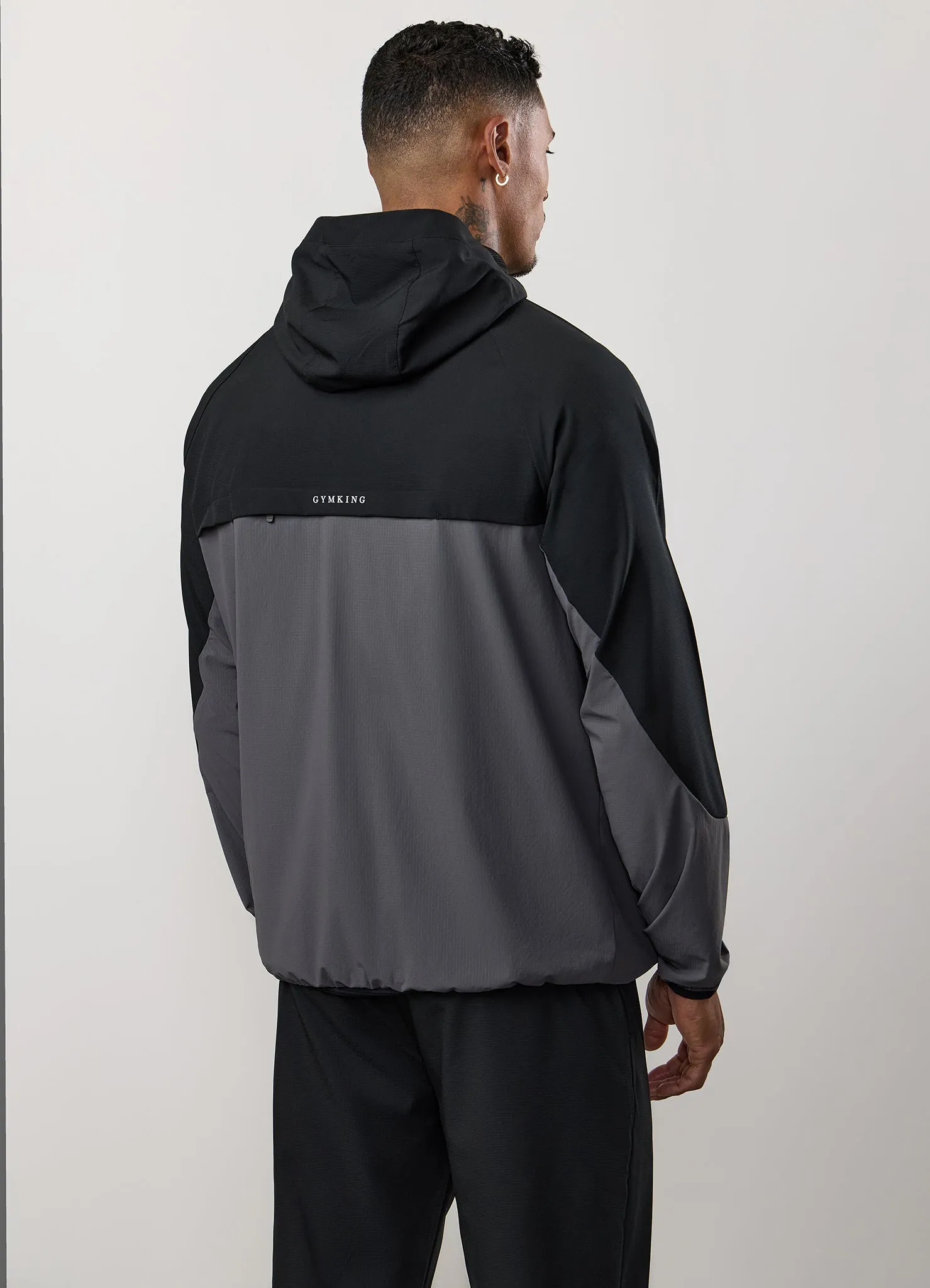 Gym King Progress Windbreaker - Black/Graphite Tagless Neckline Design