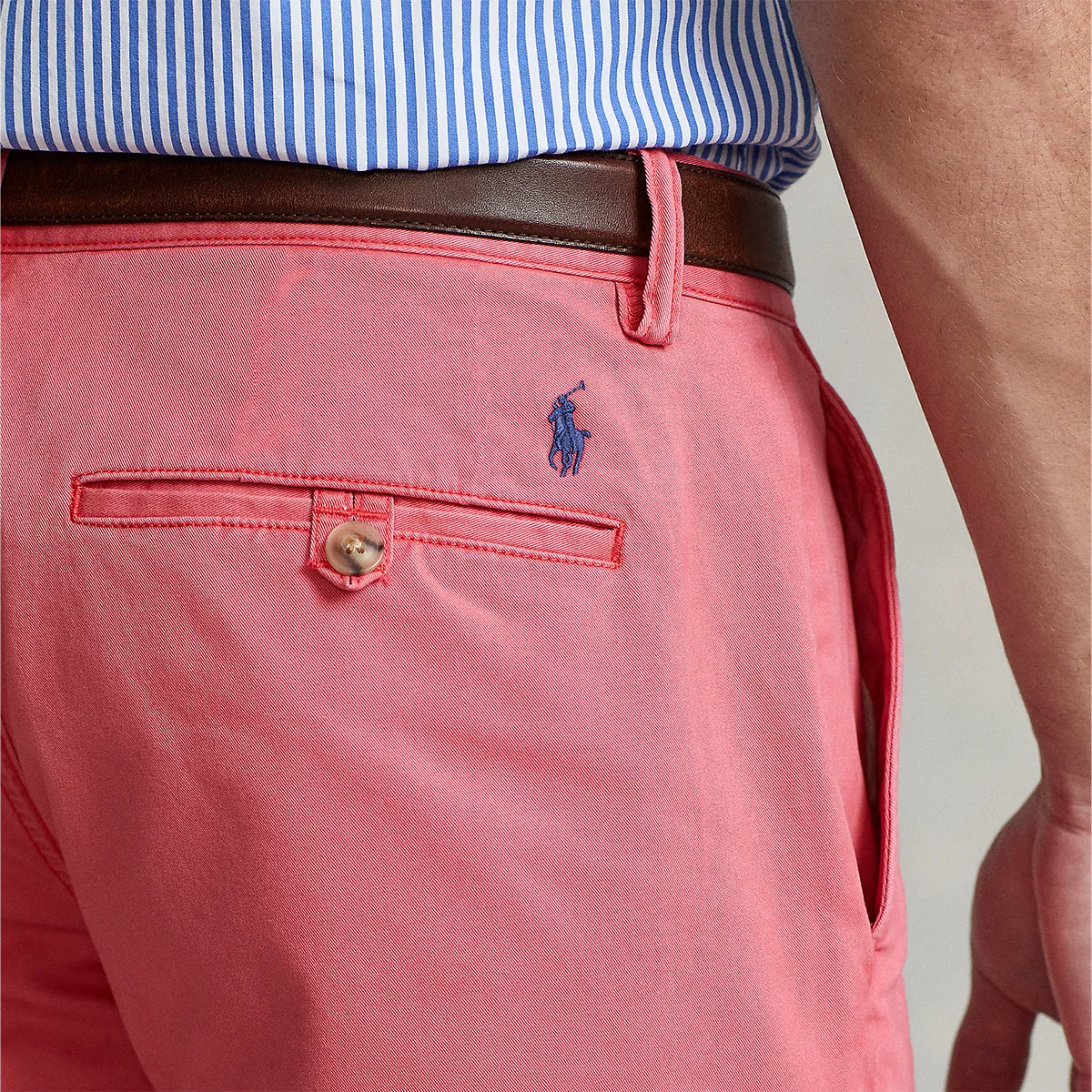 Comfort Movement Ralph Lauren - Straight Fit Bedford Short in Red