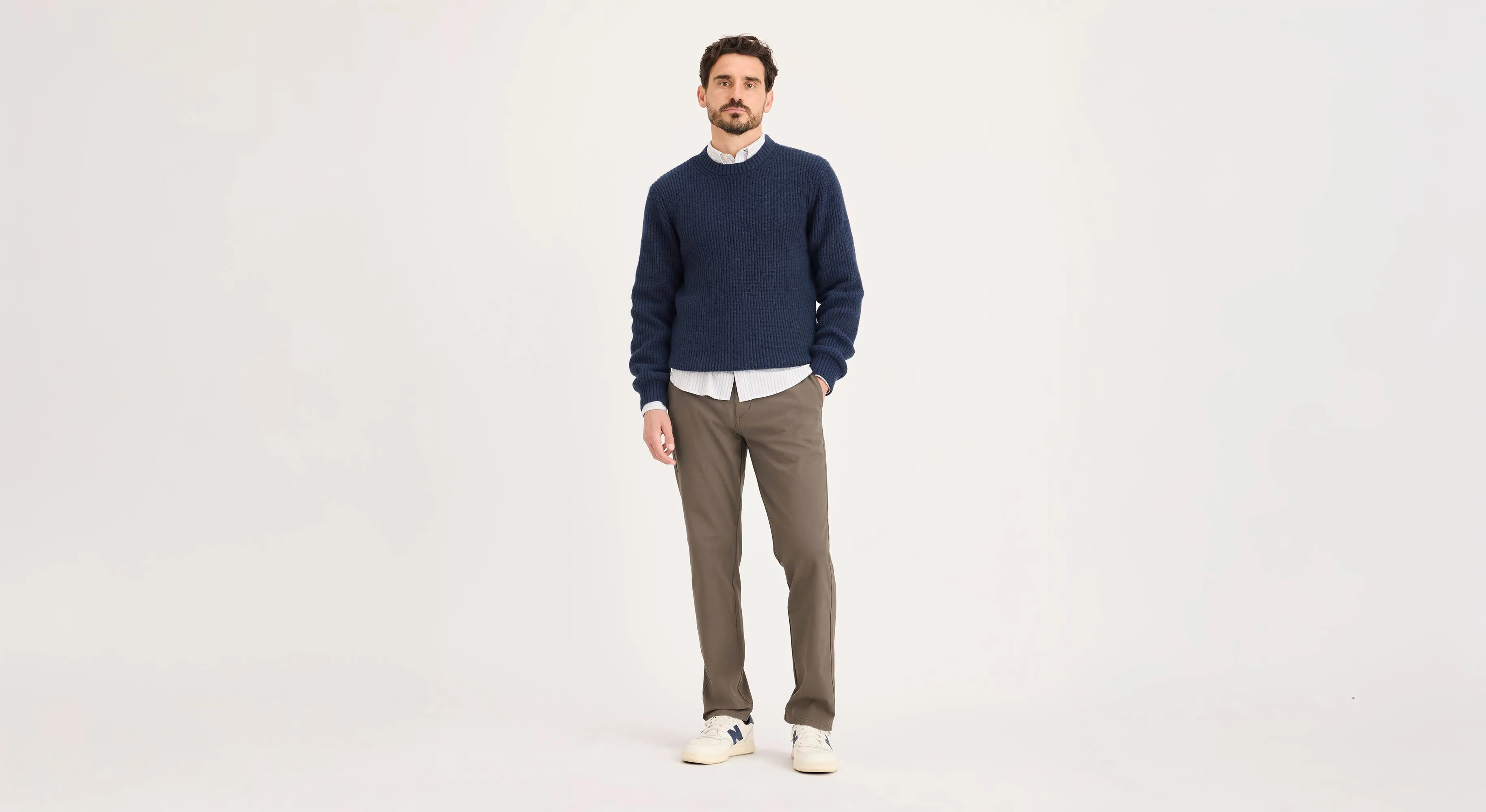 Ultimate Chinos, Slim Fit Elastic waist