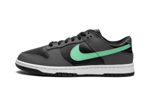 Fast Motion Dunk Low Retro "Black / Green Glow"