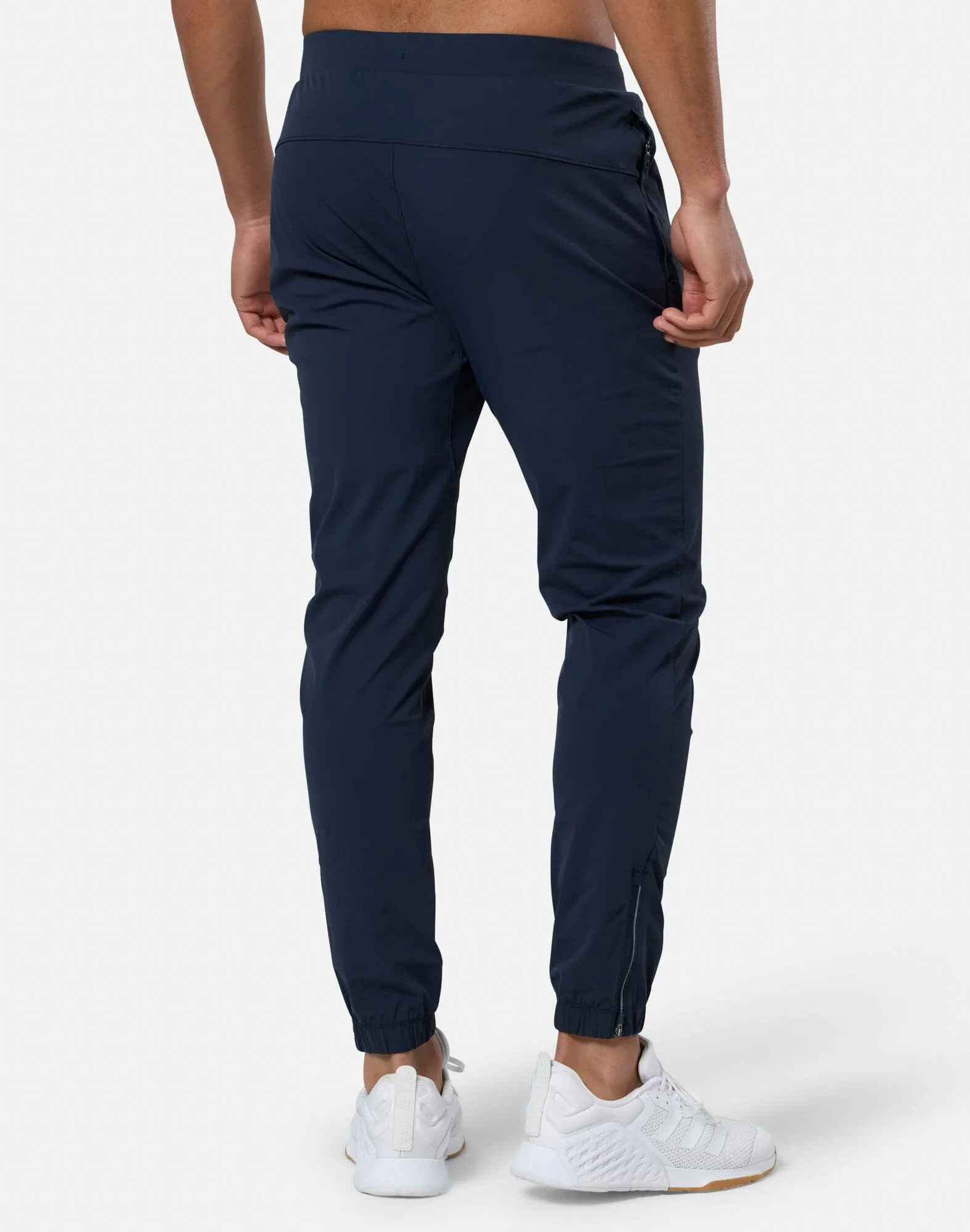 High Rise Design On The Move In Motion Jogger in Obsidian Blue