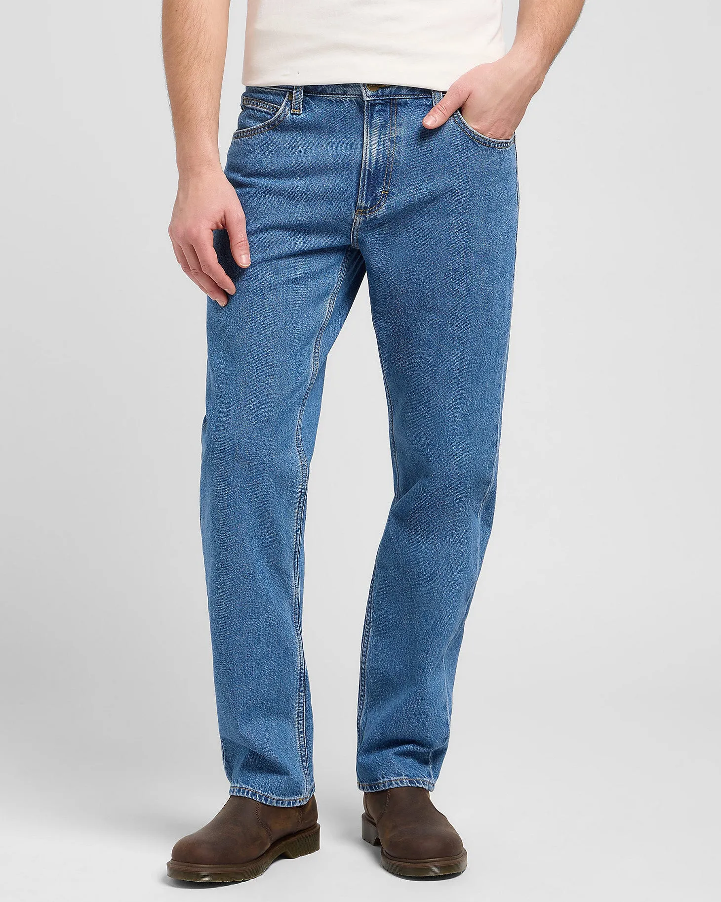 Balanced Look Lee Haden Relaxed Straight Lightweight Mens Jeans - Morgan