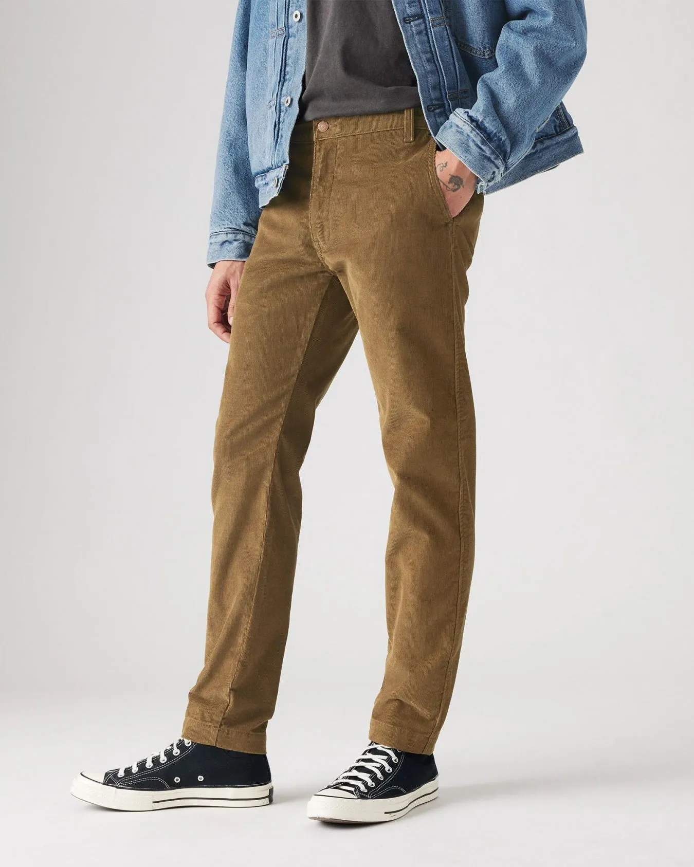 Wardrobe Choice Trendy Wear Levi's? XX Chino Standard II Regular Tapered Mens Cords - Karla Brown