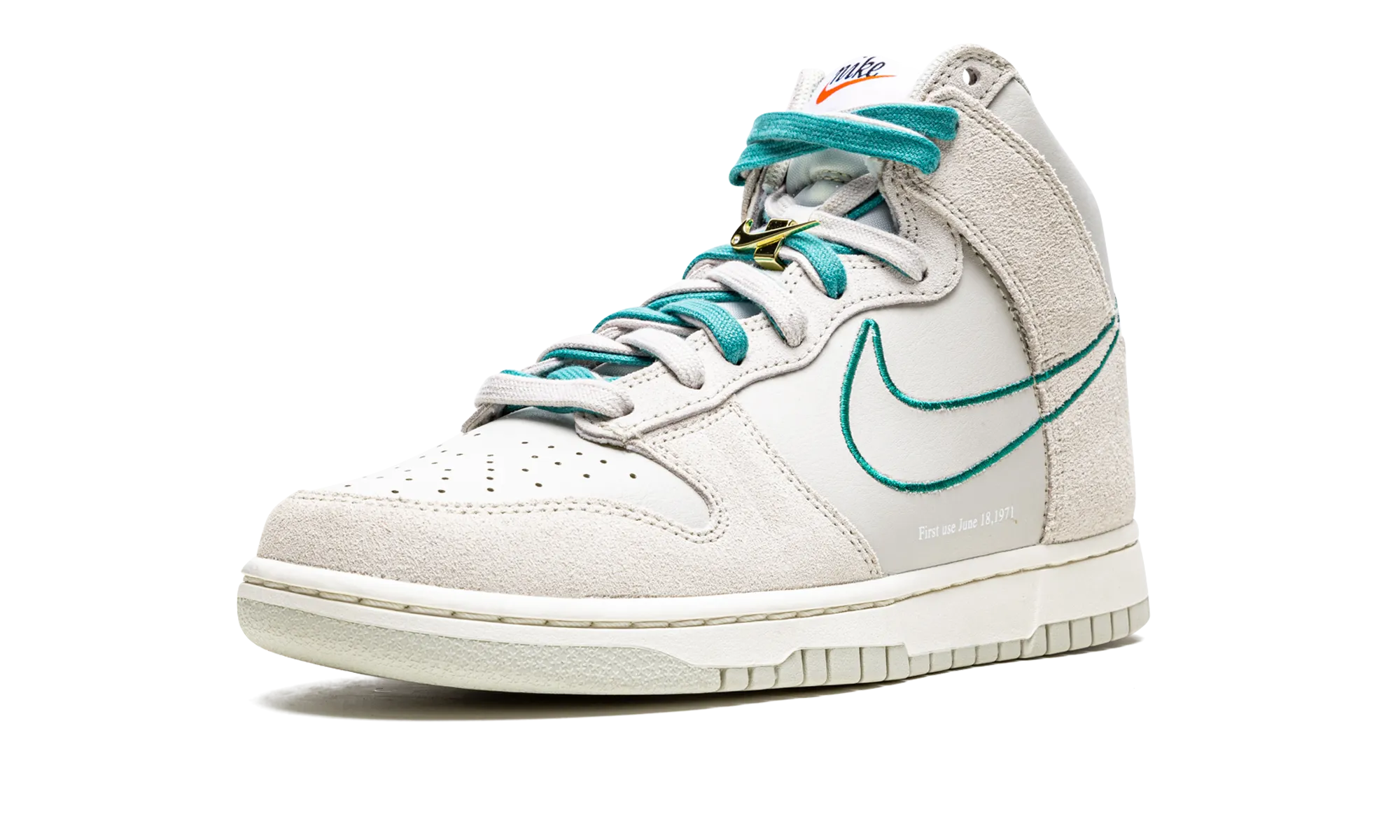 Dunk High SE "First Use - Green Noise" Low Top Style Street Style Ride