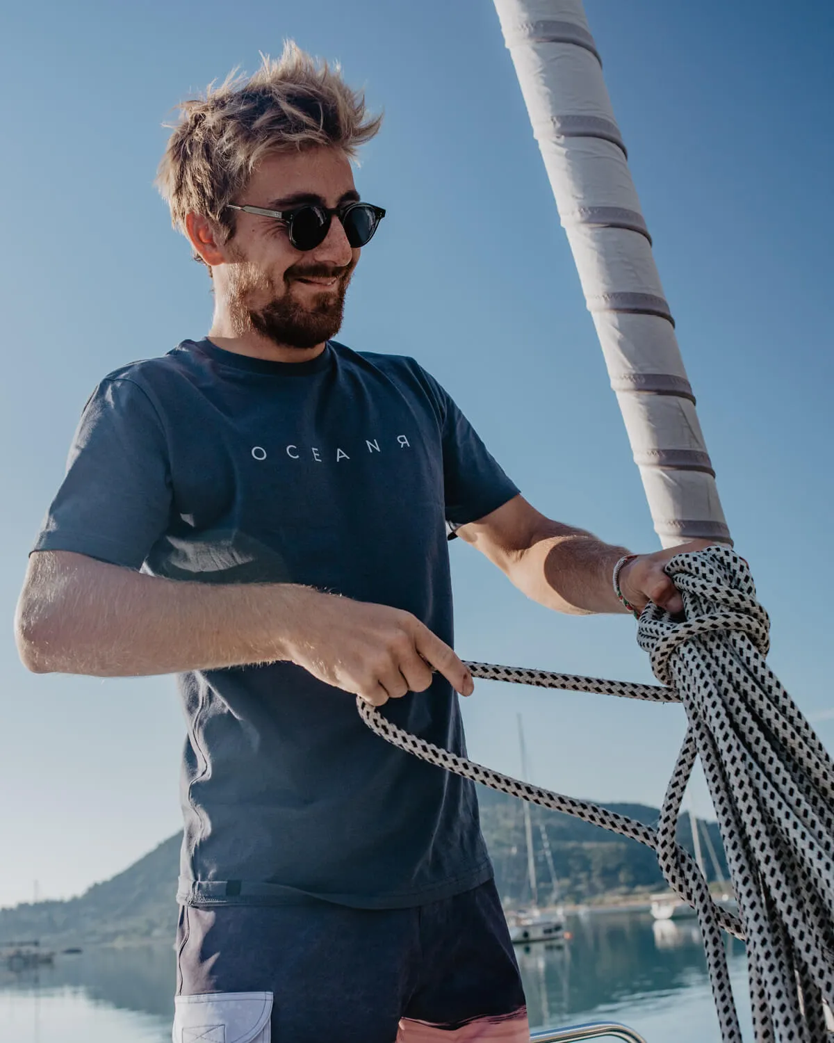 Dritvik Cove - Unisex Organic Cotton T-Shirt High Density Weave Stretchy Fit