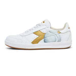 Flexibility Diadora Diadora X Murwalls 1/1 Borg Elite Italia Heritage Sneaker Edition 1 (White/Gold/Multi)