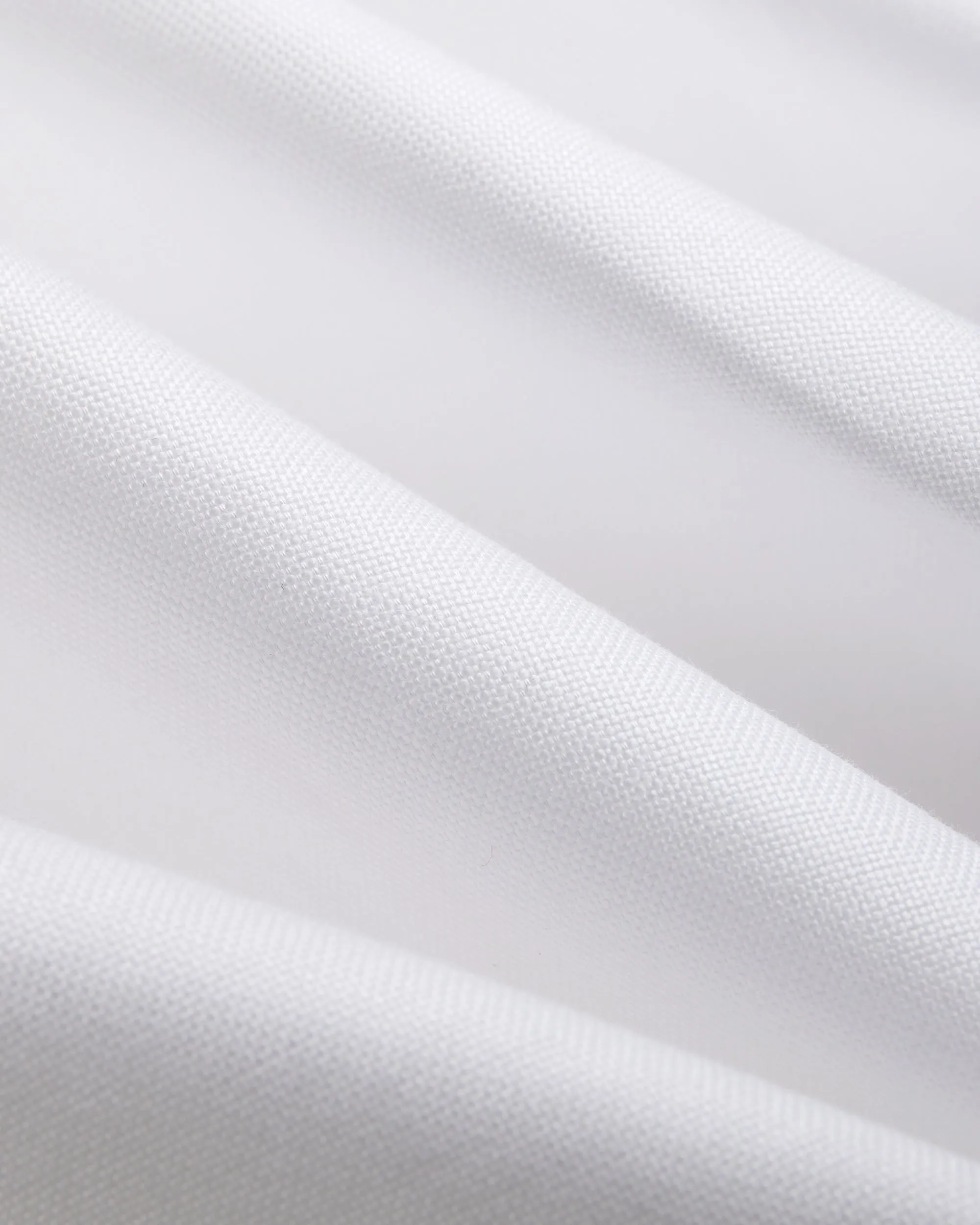 Made-in-USA White Oxford Cloth Button Down Shirt  - Classic Fit Minimal Look Multi Pocket Design