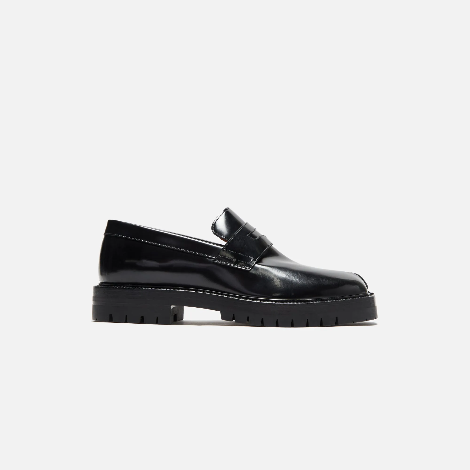 Maison Margiela Tabi County Loafer - Black Unstructured Style Relaxed Cushioning