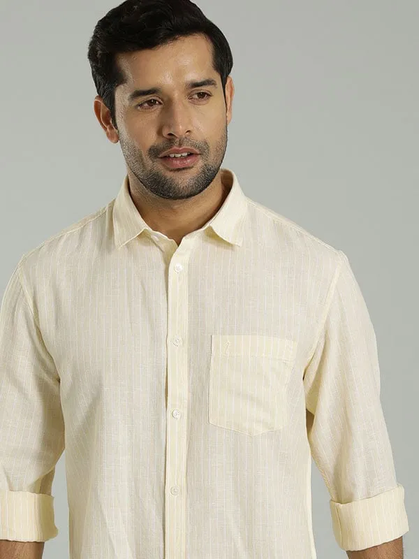 Men Striped Full Sleeve Cotton Blend Shirt Breathable mesh