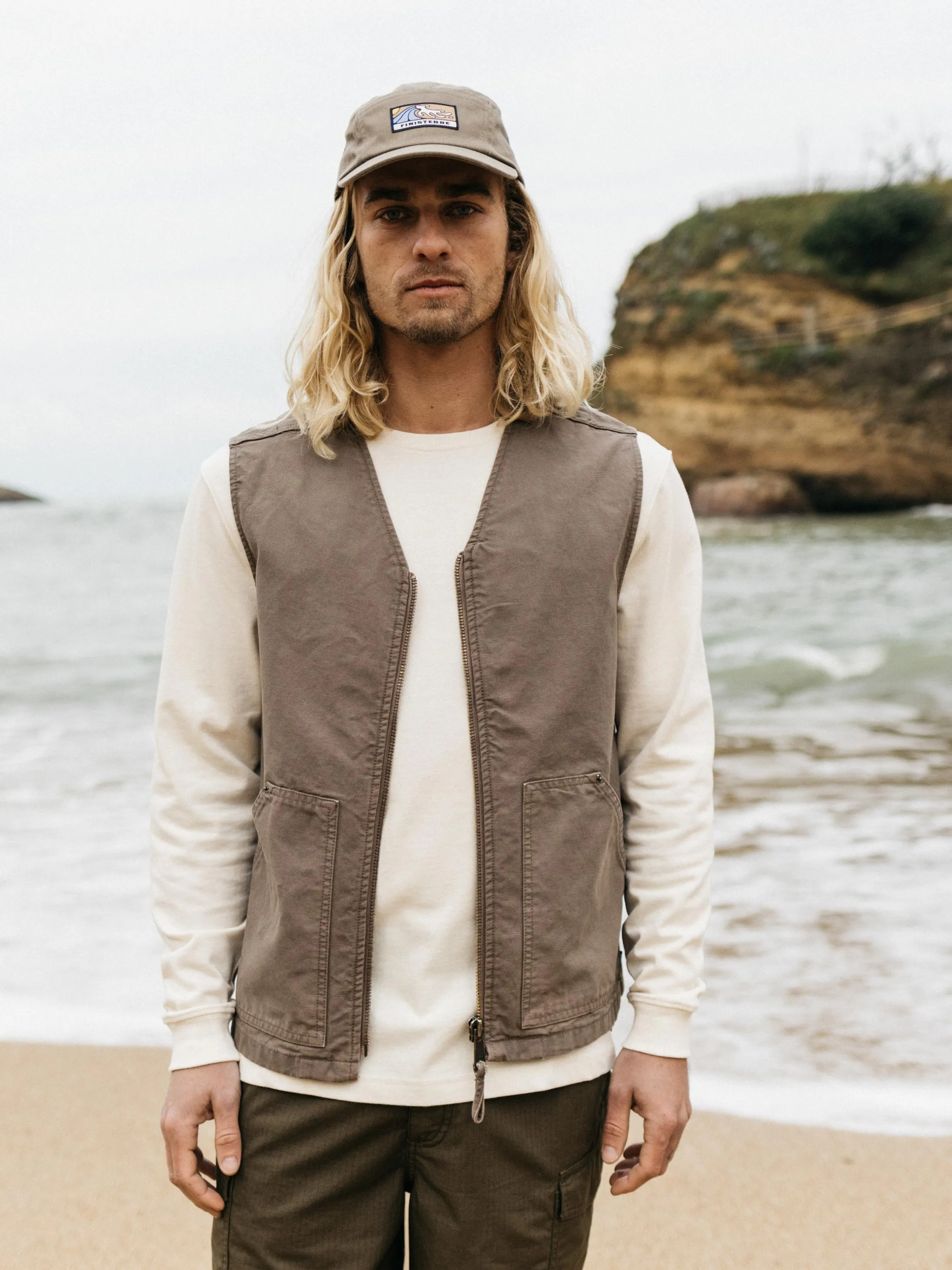 Light Option Men's Basset Gilet