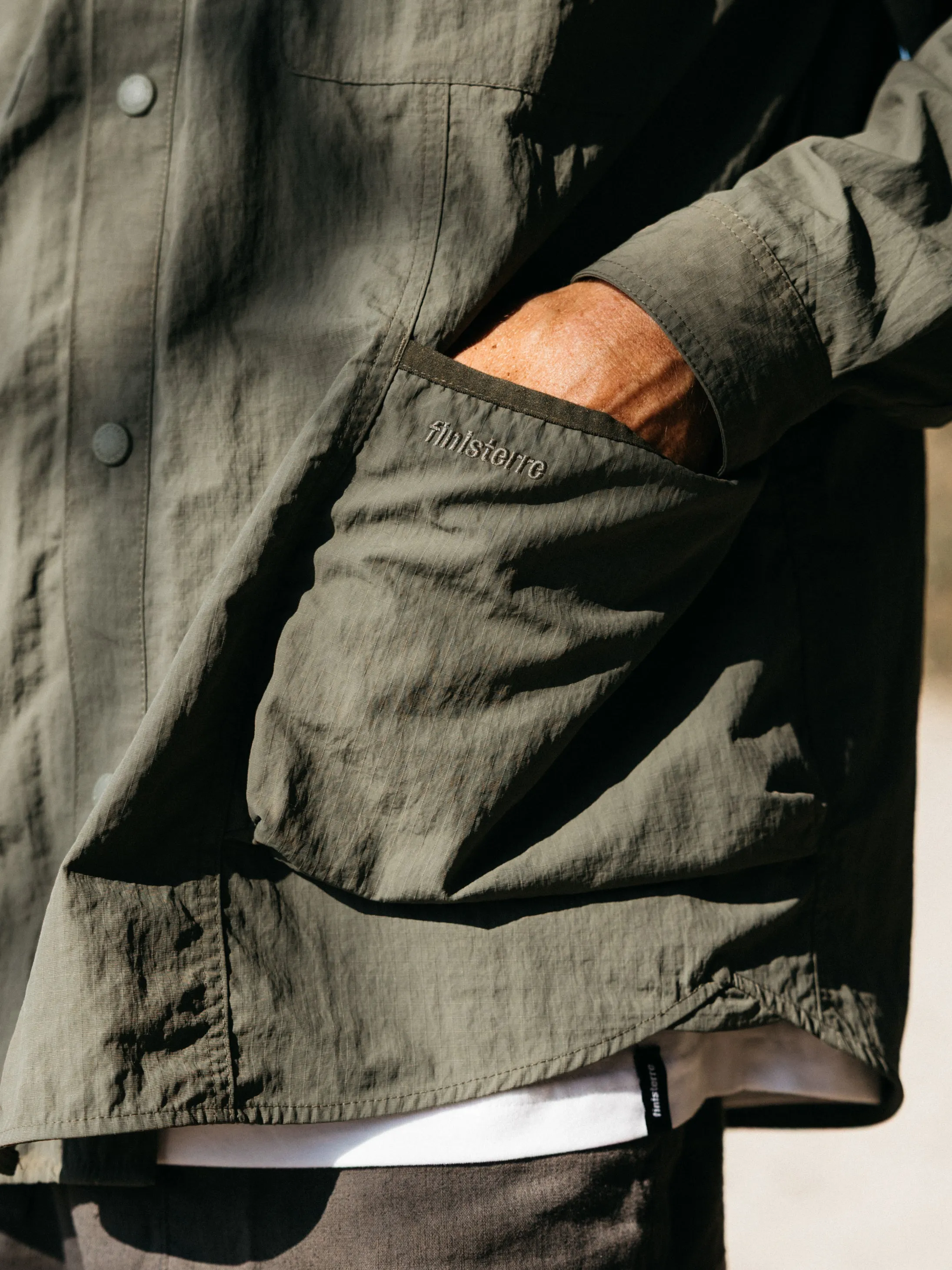 Chilly Day Wear Essential Fit Men's Wander Long Sleeve Shirt