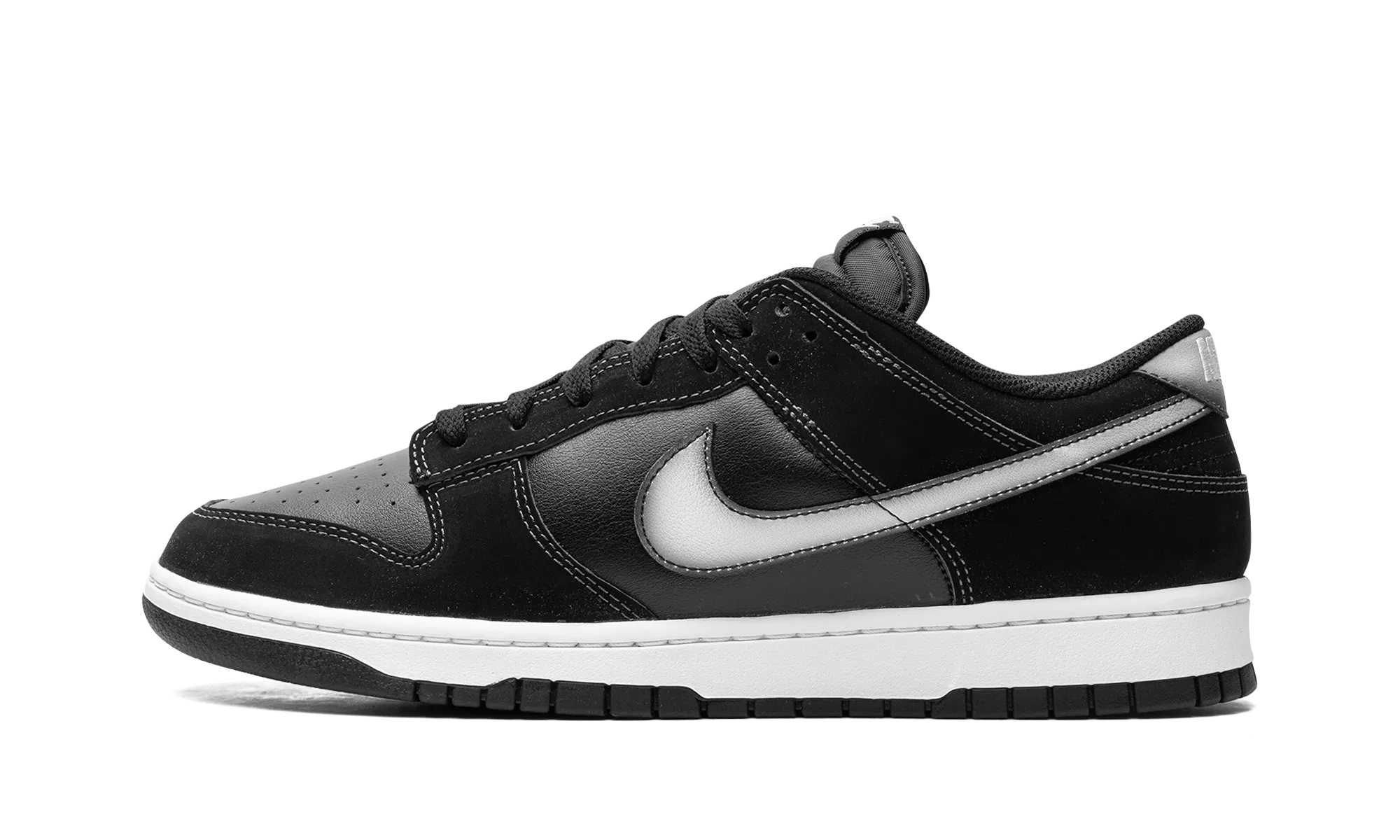 Board Coverage Dunk Low Retro Nas "Airbrush"