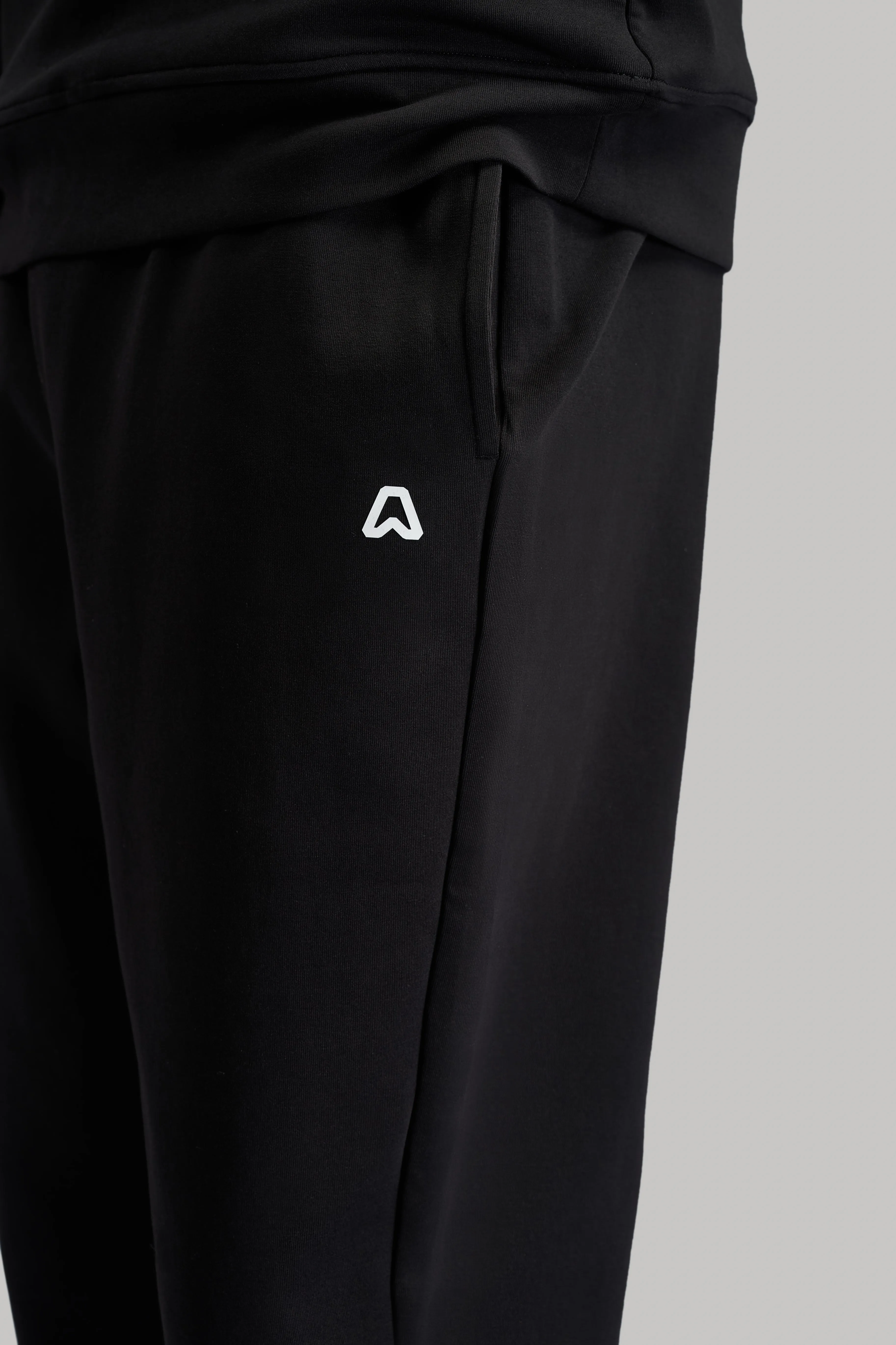 Breathable Comfort Comfy All-Day Core Cotton Blend Golf Joggers - Putter Black