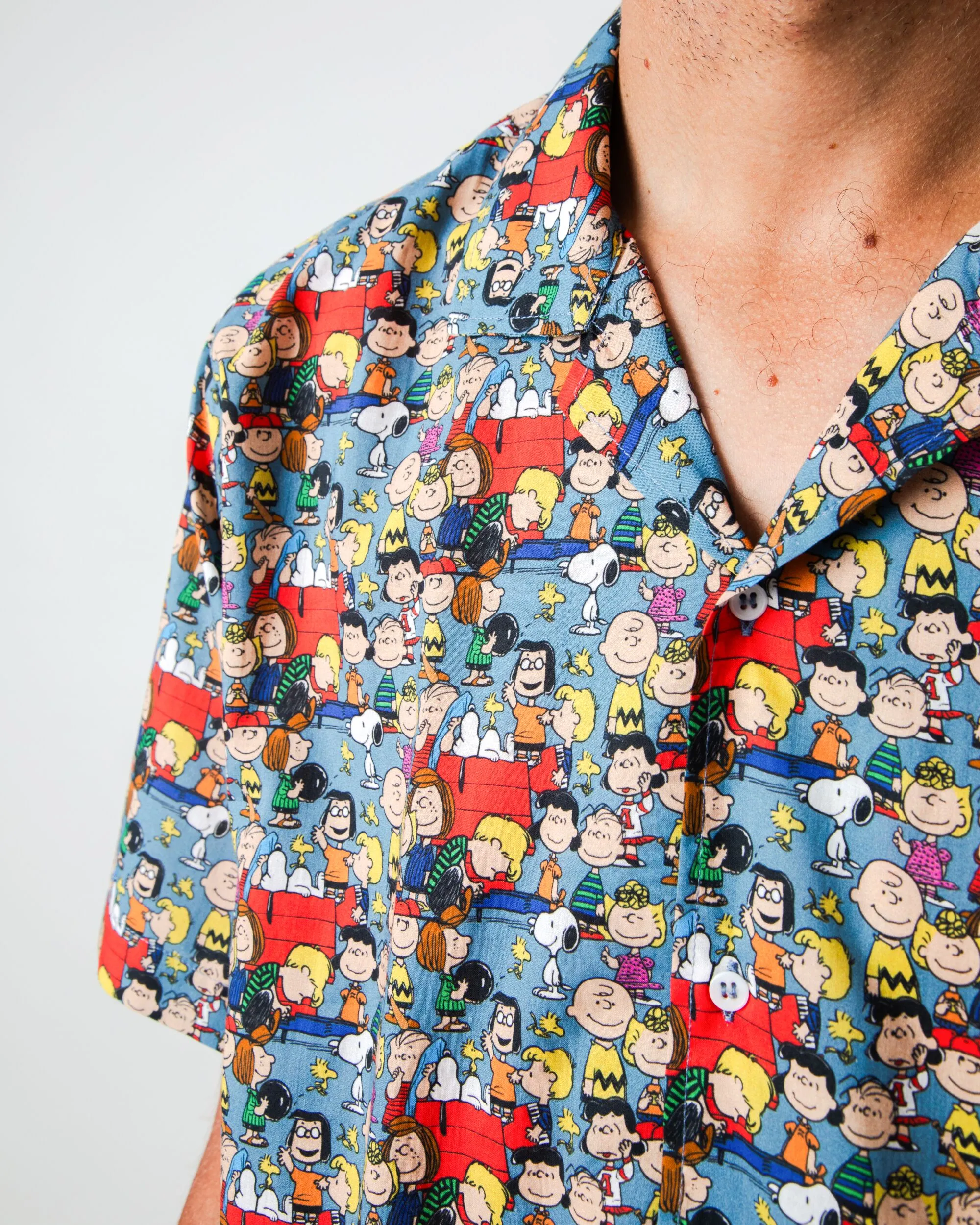 Peanuts The Gang Aloha Blue Youthful Style