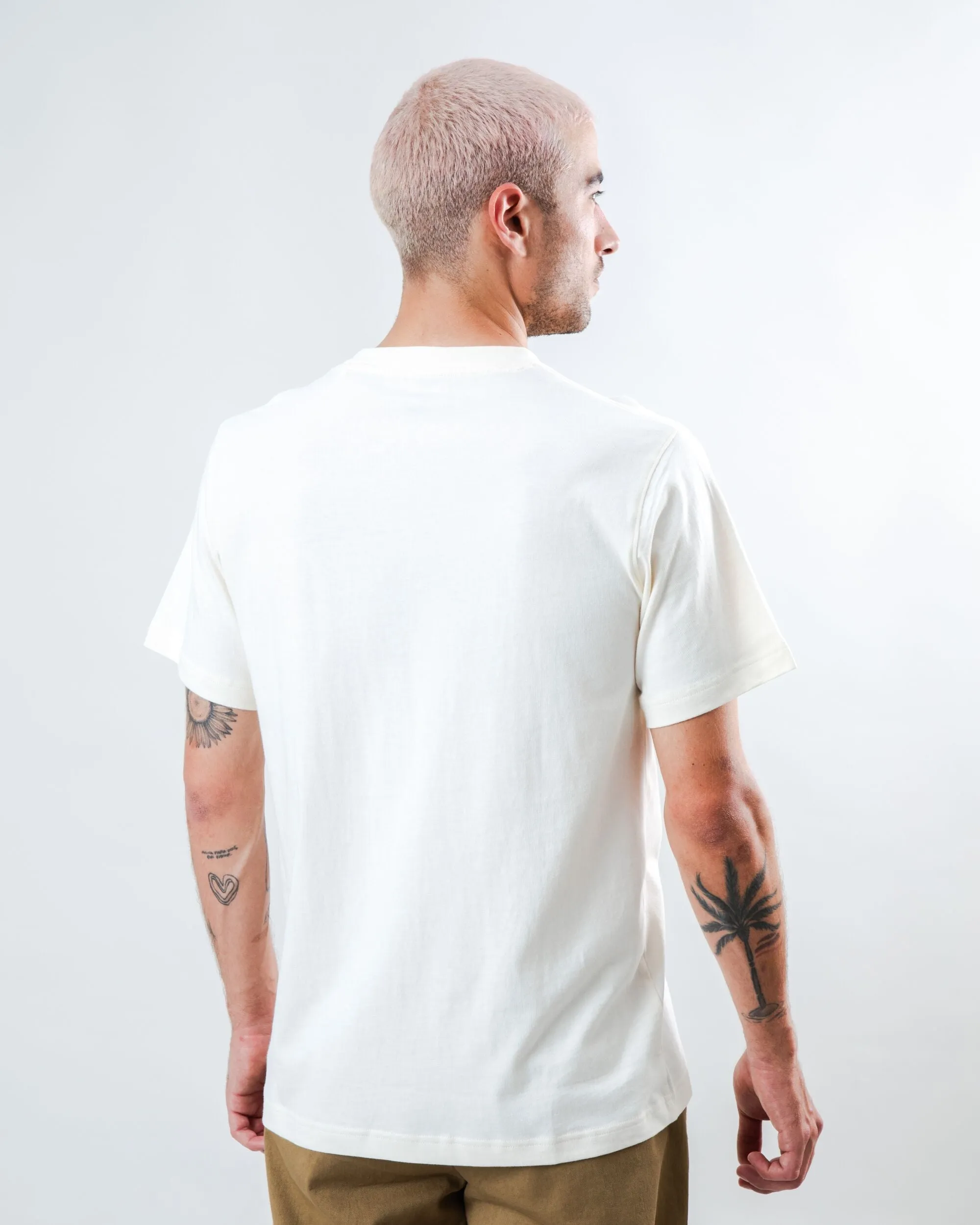 Pastel color Stretch Fit Peanuts The Gang T-shirt Ecru