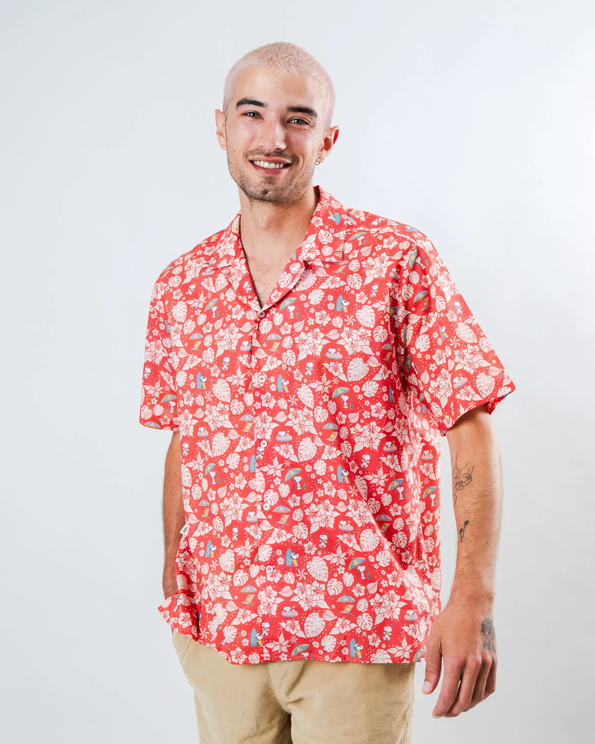 Party Ready Seasonal Trend Peanuts Tropical Aloha Red