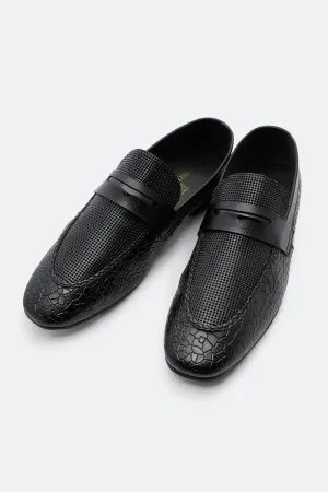 Leather Sole Stylish Appearance Black Formal Shoes For Men