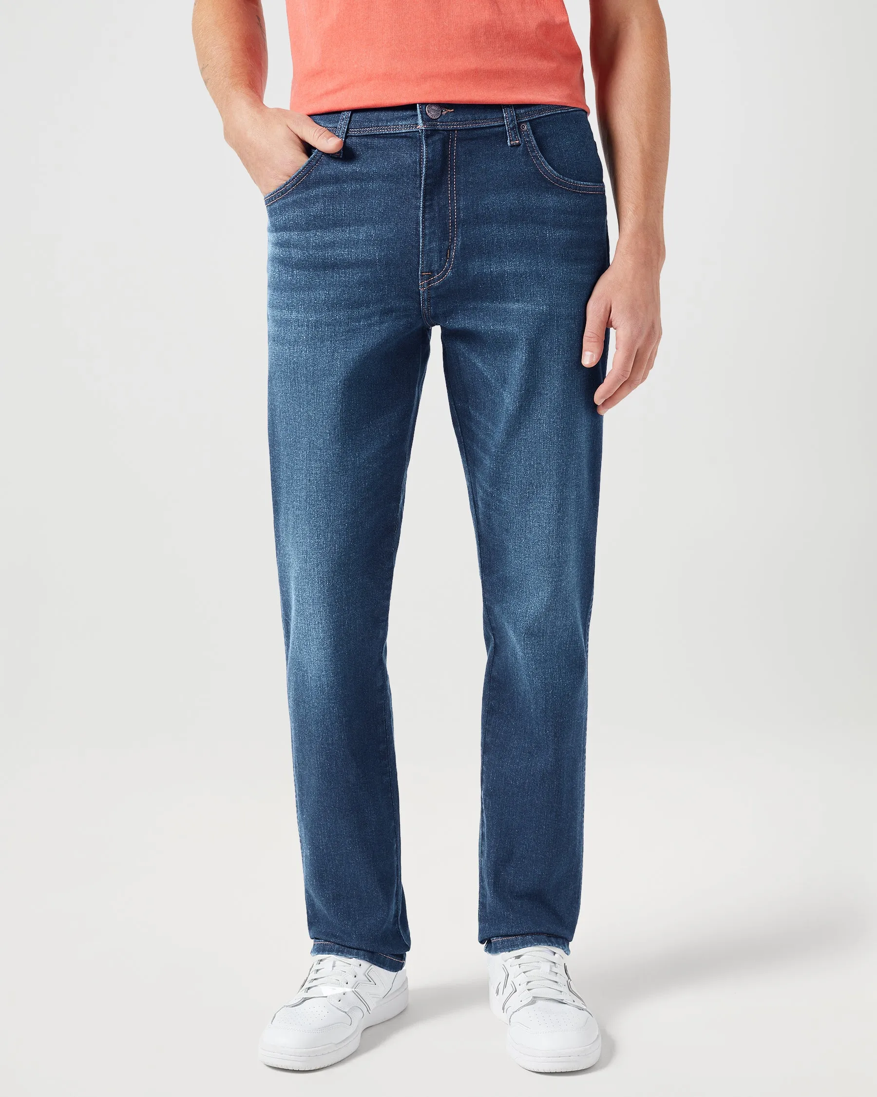 All Season Fit Odor Control Coating Wrangler Texas SLIM Lightweight Mens Jeans - Dean