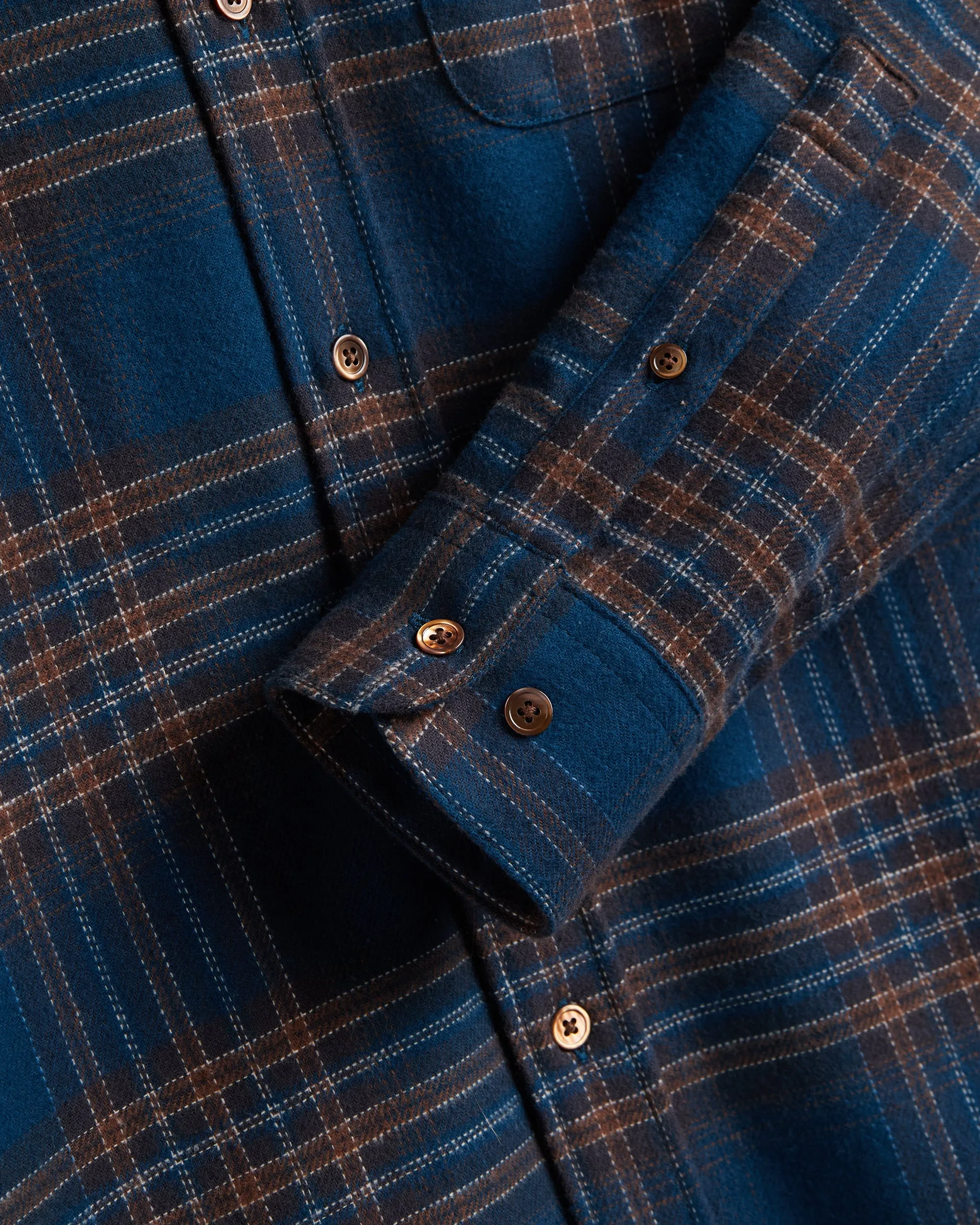 Trendsetting Design Lightweight Layers Portuguese Flannel Bossa Shirt