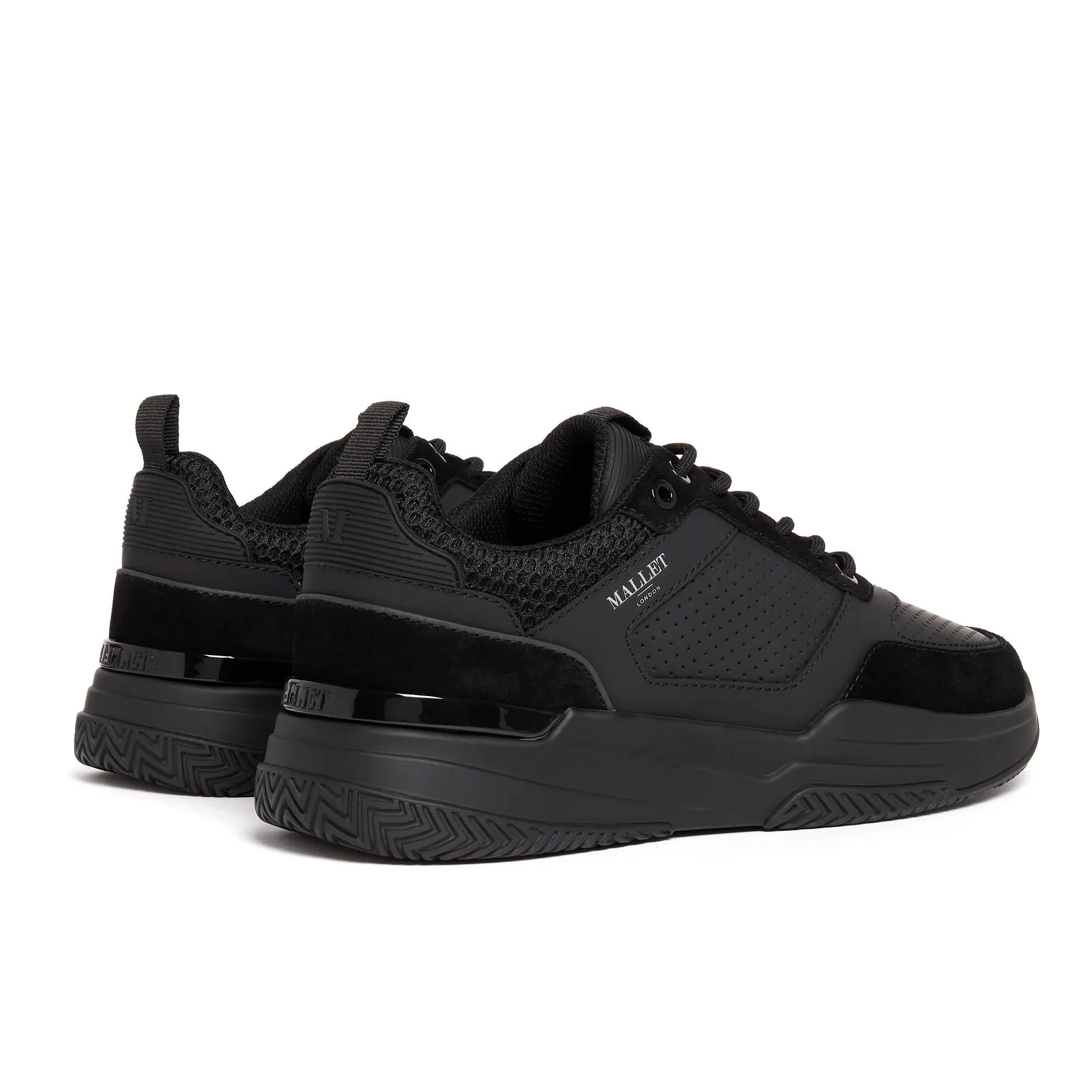 Radnor Triple Black Peak Mode hook and loop closure