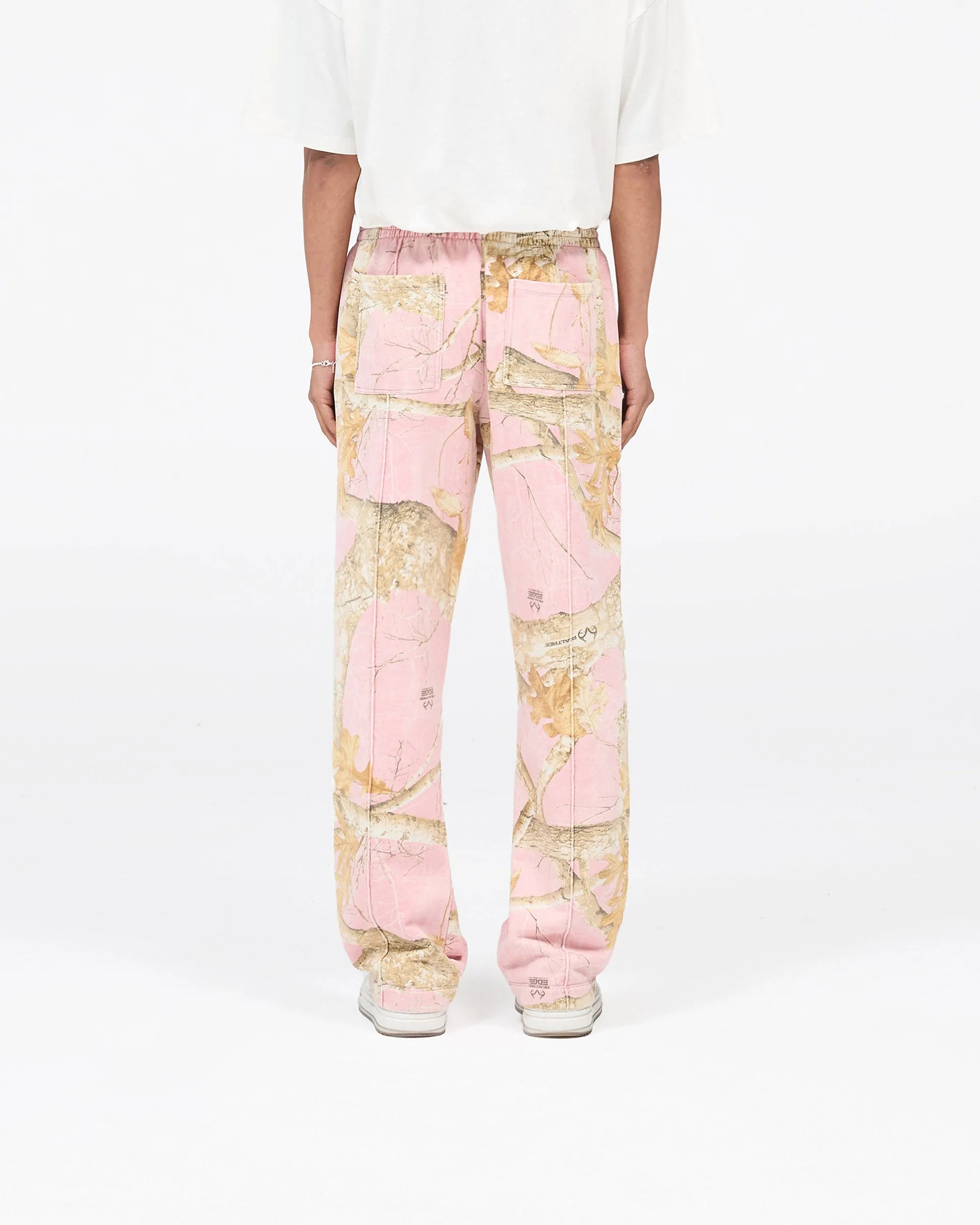 Relaxed Wear Realtree? Sweatpant - Washed Pink Camo