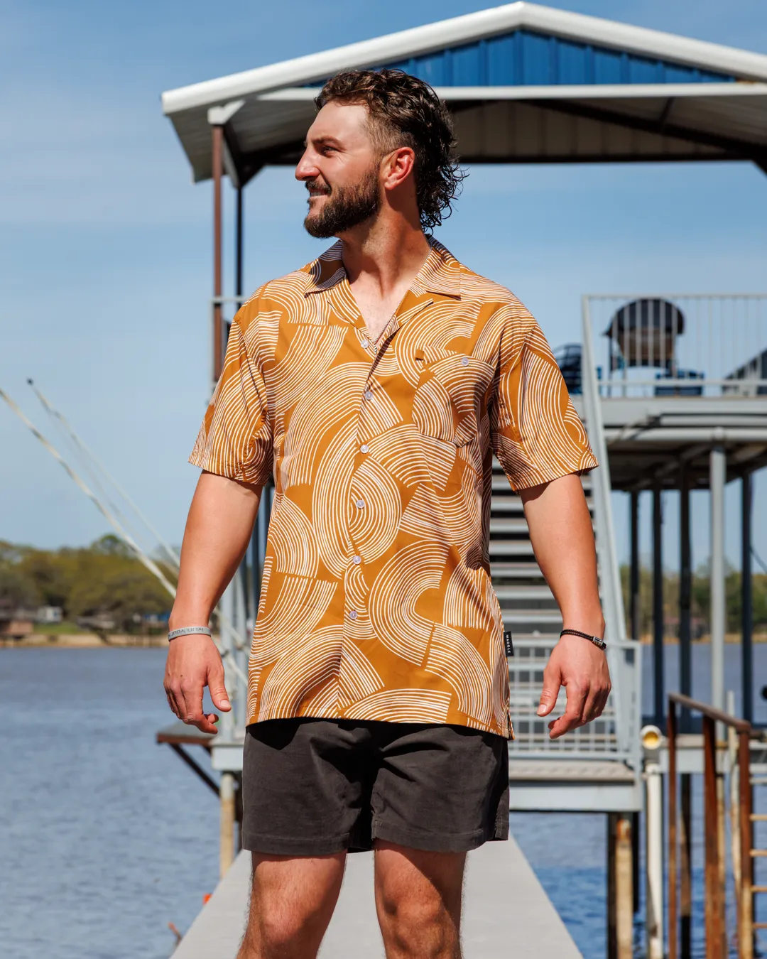 Raked Men's Button-Down Camp Shirt Anti Cling Fabric Lightweight Layer