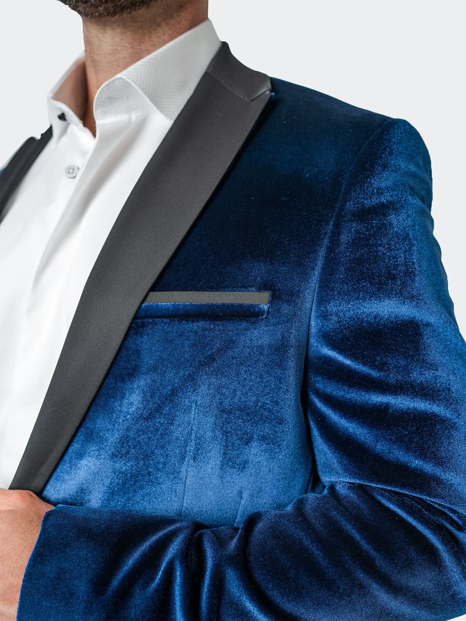 Taped Seam Construction Ventilation System Blazer Tesla Velvet Blue