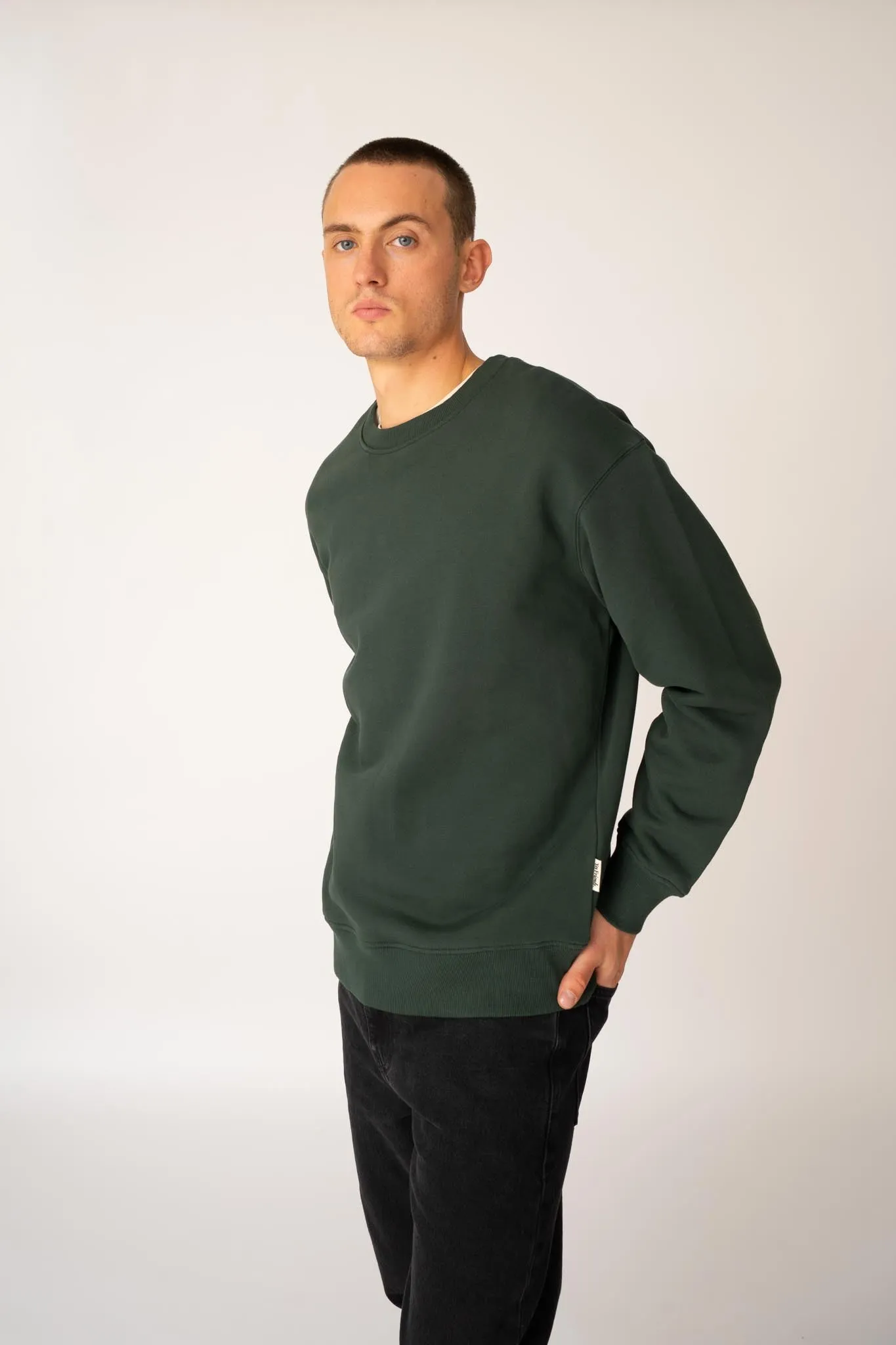 Relaxed Organic Sweatshirt Kangaroo Pocket Comfy Essentials
