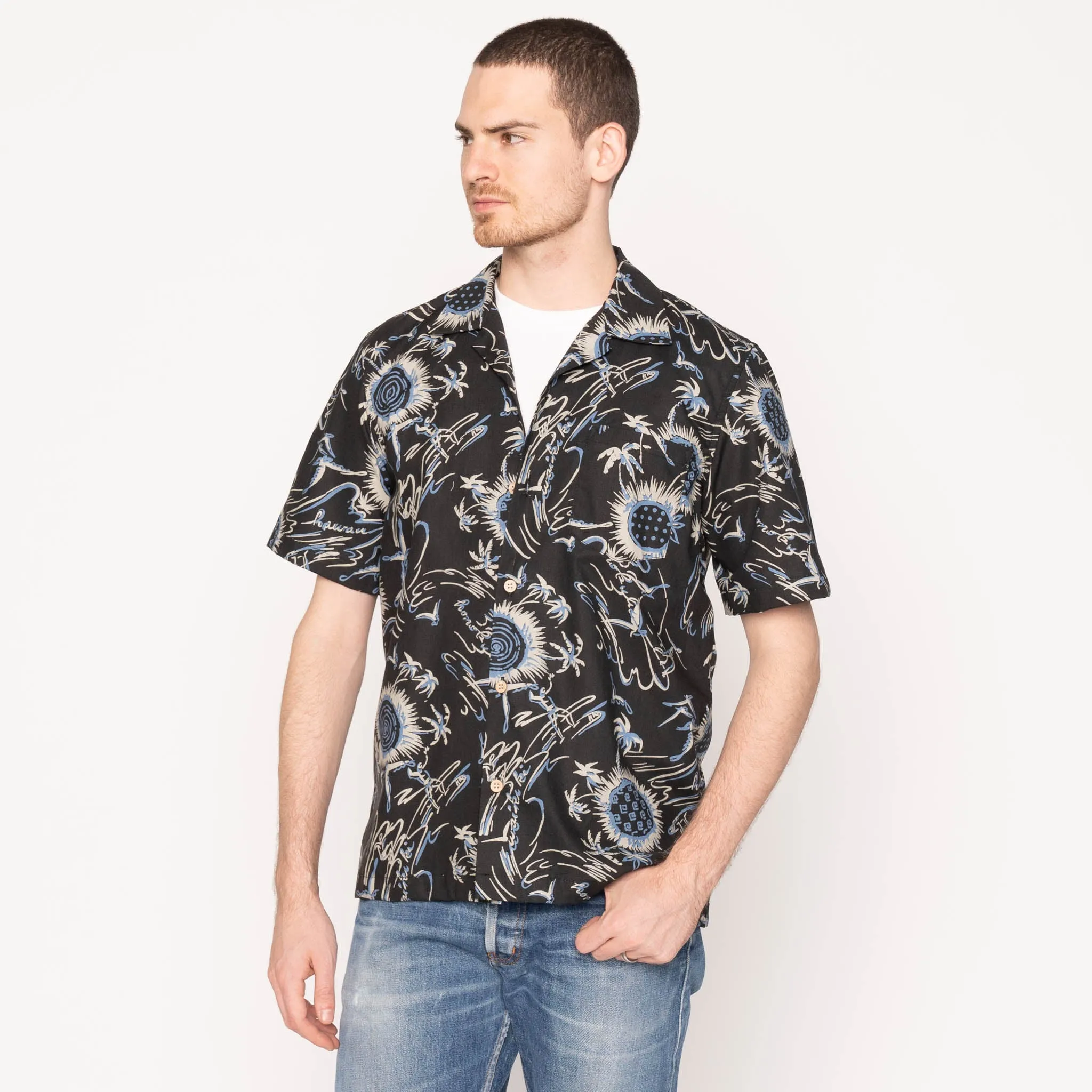 Fashion staples Solid Hue Aloha Shirt - Waikiki Waves - Black