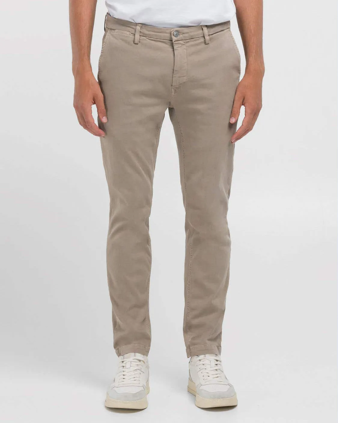 Fashionable Fit No Fade Look Replay Zeumar Hyperchino Colour XLITE Slim Mens Jeans - Sand