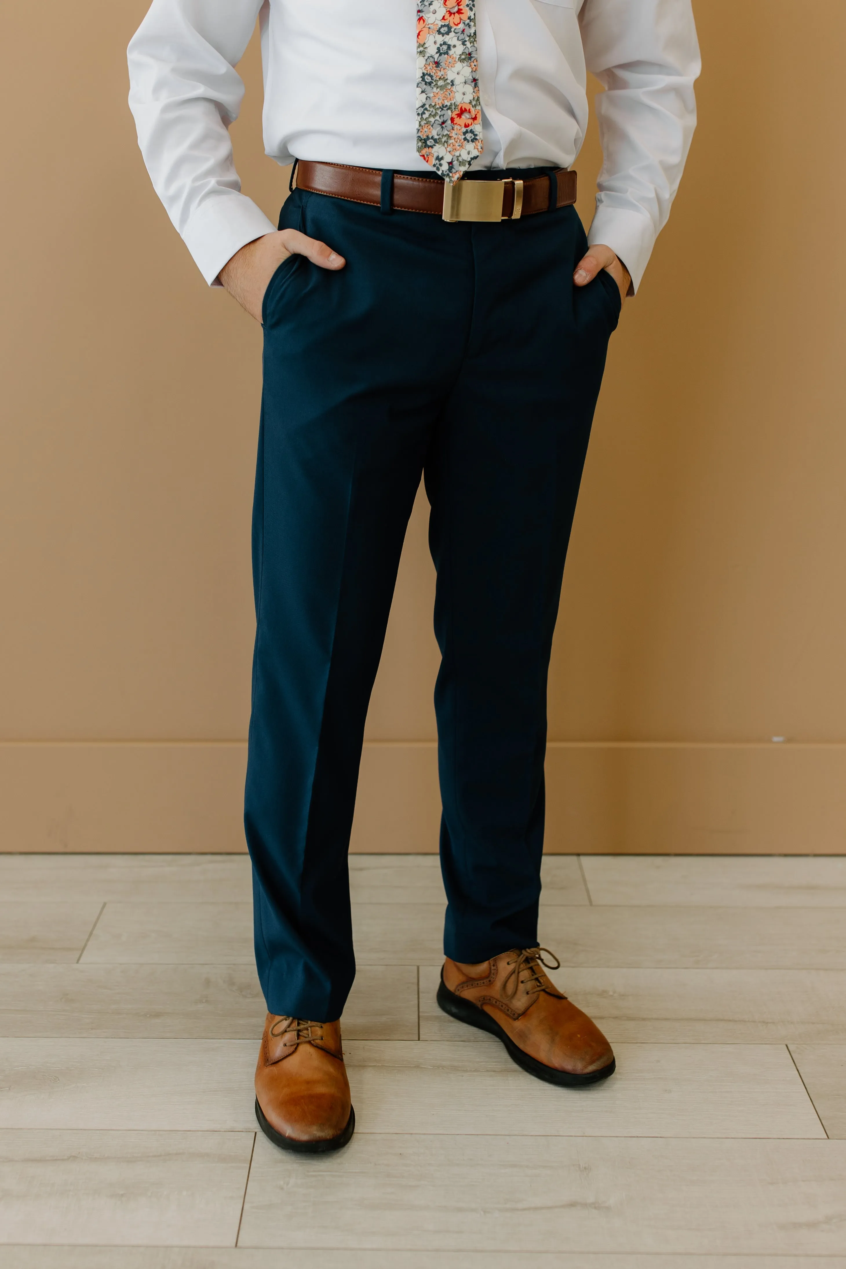 Slim Profile Quick Comfort Design Legacy Suit Pant Navy