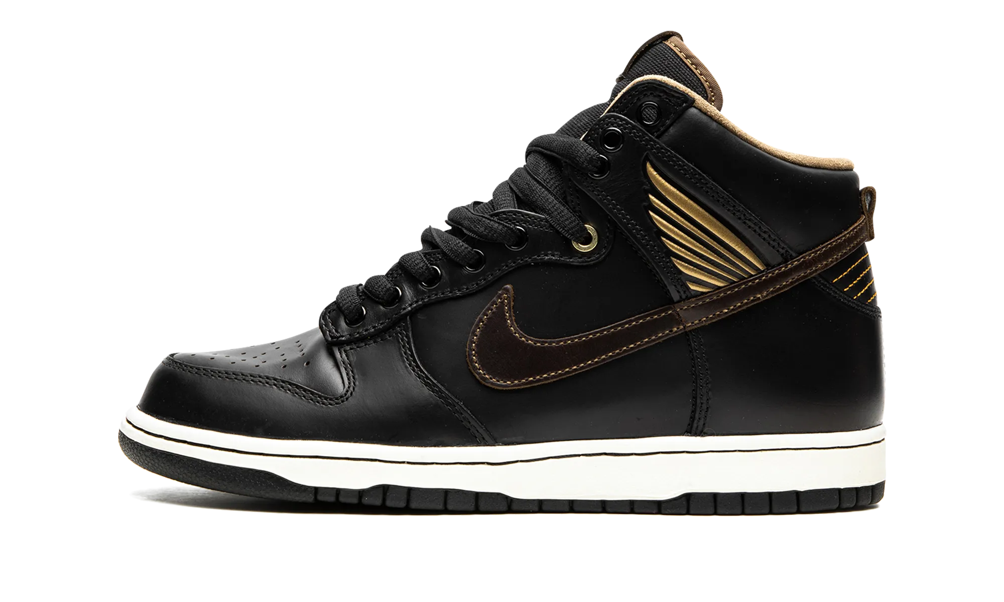 SB Dunk High "Pawnshop" Board Flex