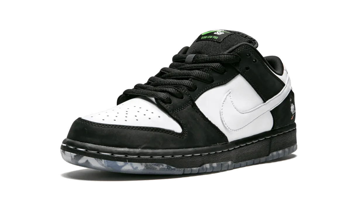 Smooth Fit SB Dunk Low Pro OG QS "Panda Pigeon"