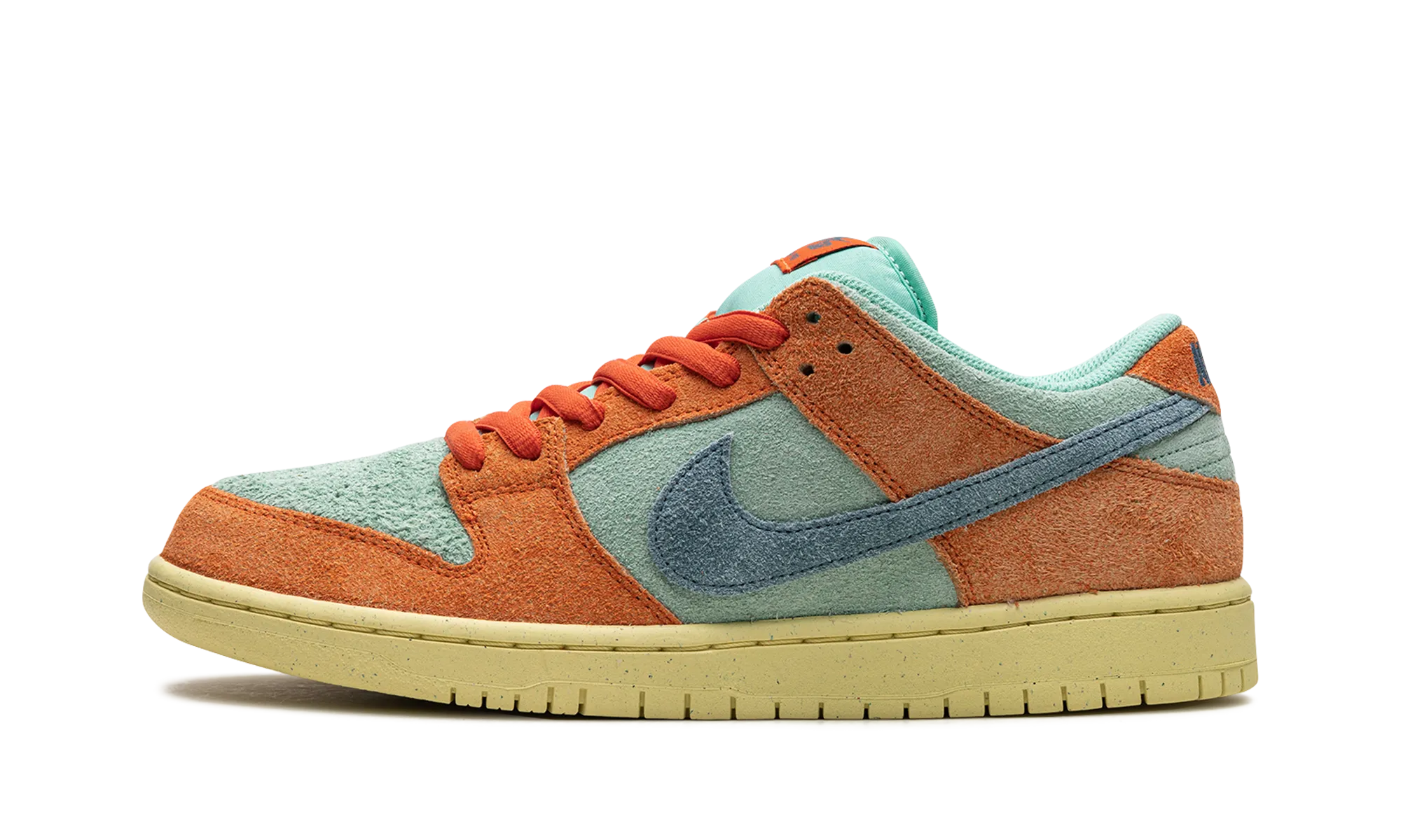 Performance Ride SB Dunk Low Pro Prm "Noise Aqua"