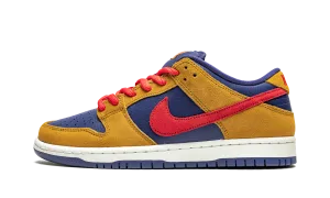 SB Dunk Low Pro "Reverse Papa Bear" Sturdy Outsole Compact Build