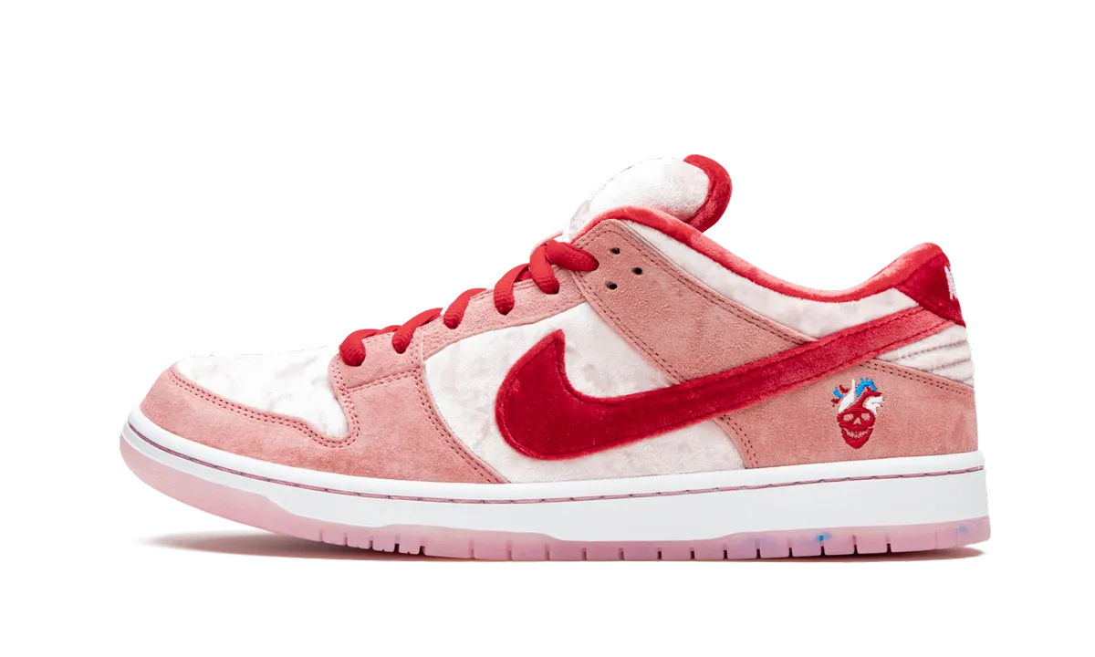 SB Dunk Low Pro "StrangeLove" Strong Grip
