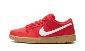 Street Walk SB Dunk Low Pro "University Red Gum"