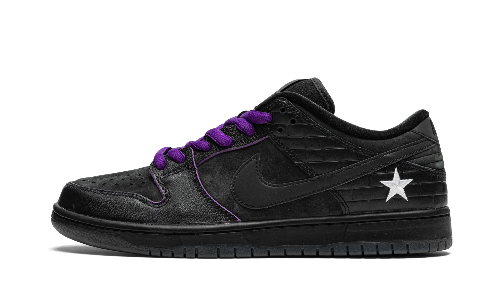 Stable Cushion Jump Control SB Dunk Low "Familia First Avenue"