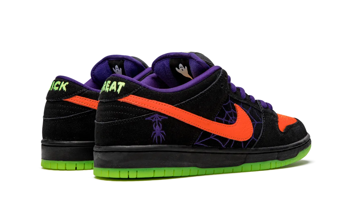 Bold Landing Grip shield SB Dunk Low "Night of Mischief"
