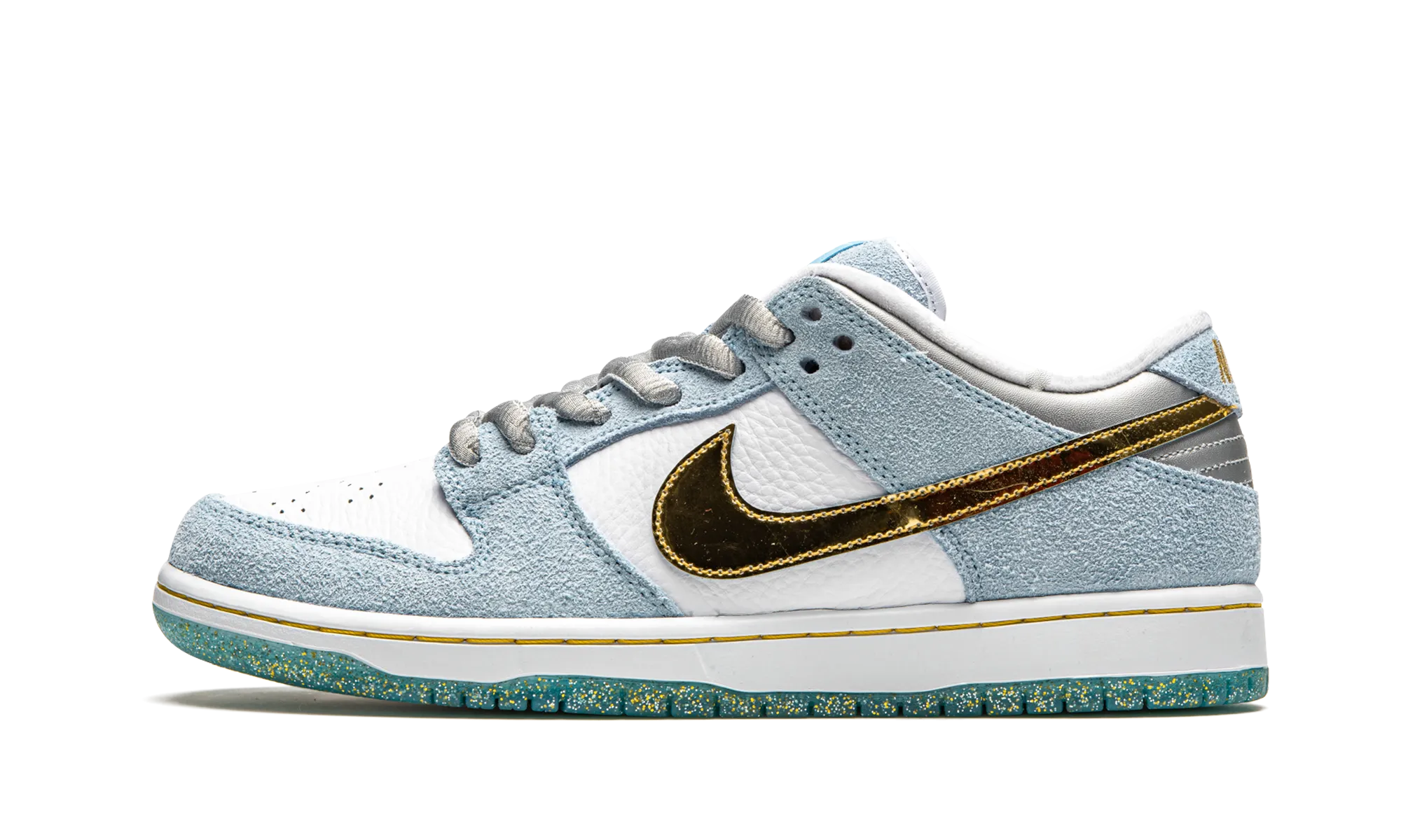 Hard landing SB Dunk Low "Sean Cliver - Holiday Special"