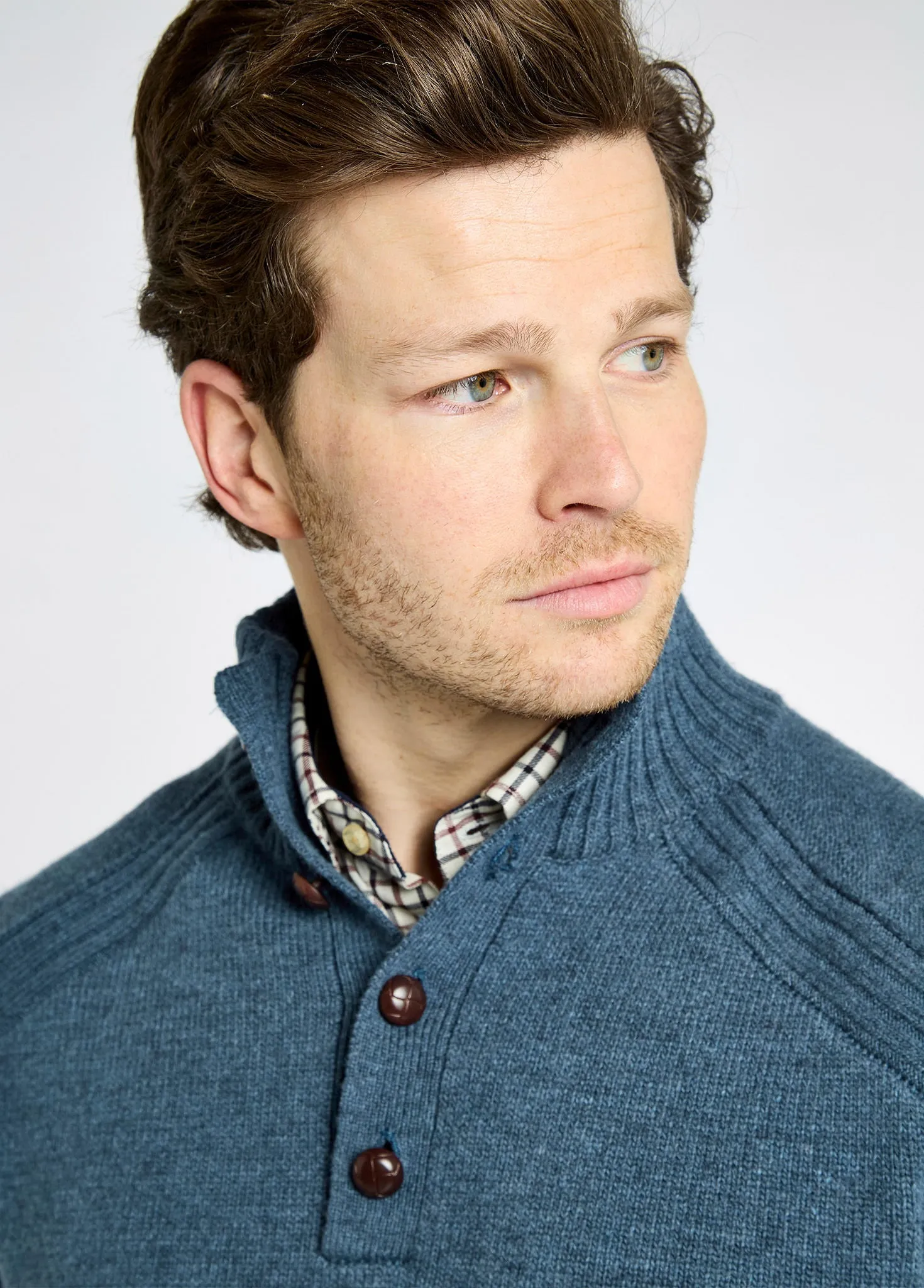 Adjustable Drawcord MultiFunctional Pockets Shields Men??s button neck sweater - Indigo